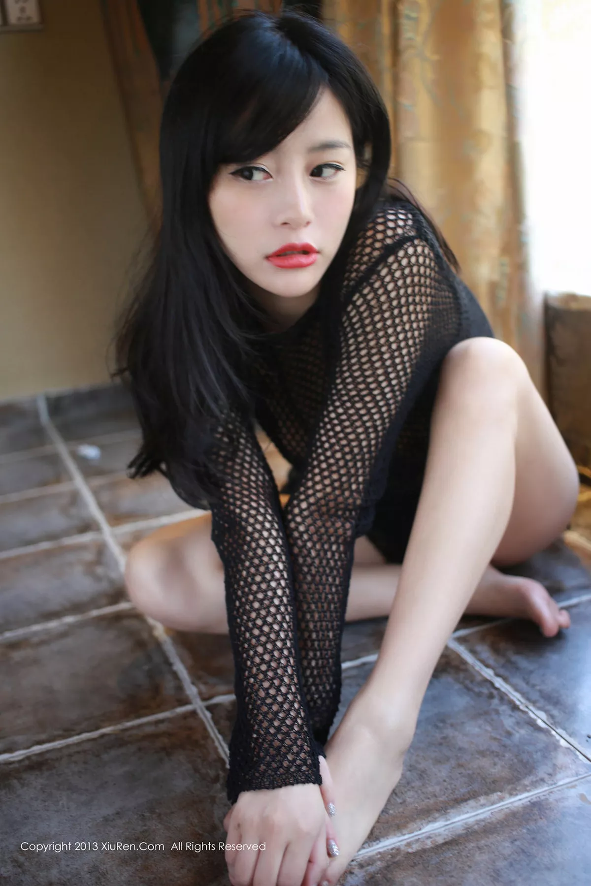 秀人集.com_[XiuRen秀人网]No.007_嫩模toro羽住黑丝内衣性感红唇激情诱惑写真70P