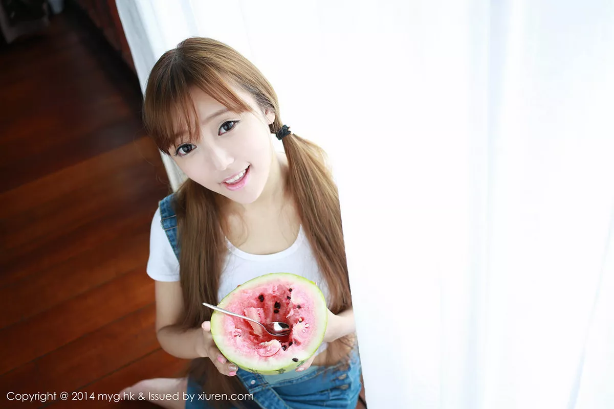 秀人集.com_[MyGirl美媛馆]Vol.008_嫩模女神王馨瑶yanni三亚旅拍完美身材性感写真156P