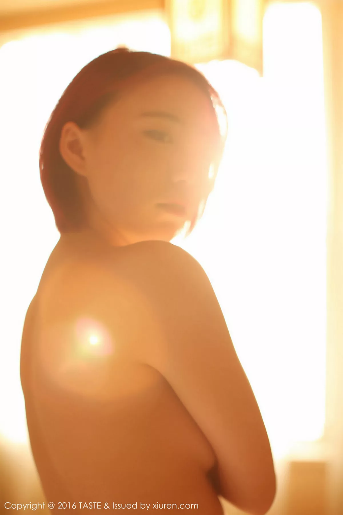 秀人集.com_[Taste顽味生活]Vol.001_嫩模小泽空Moves居家私房半露美胸性感美背迷人写真51P