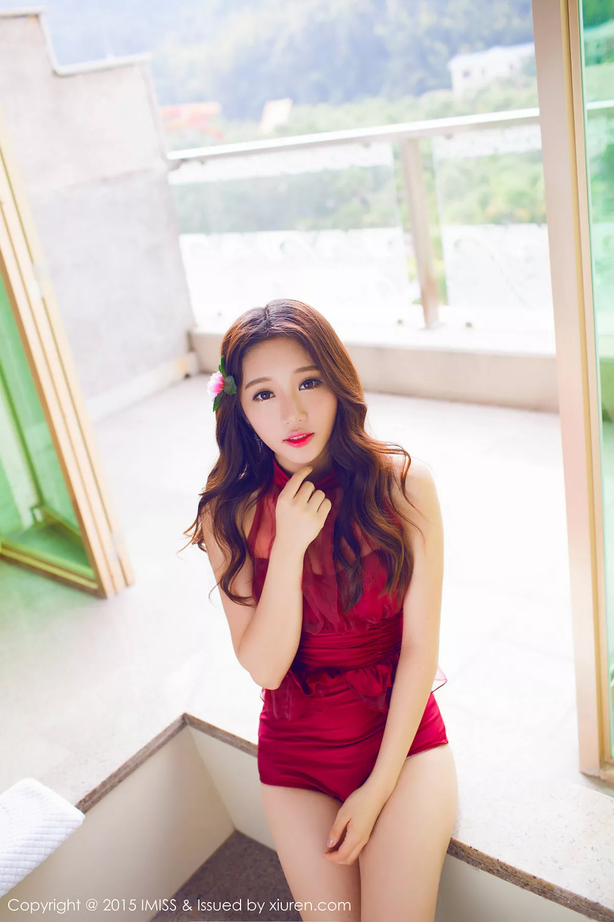 秀人集.com_[IMISS爱蜜社]Vol.015_嫩模小丽莎萌萌哒粉红内衣迷人美胸娇艳性感写真50P