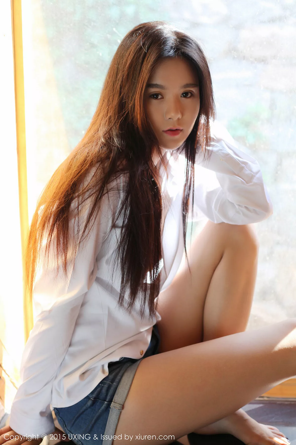 秀人集.com_[UXING优星馆]Vol.015_嫩模王欣然牛仔裤加白衬衫秀完美身材清爽迷人写真55P