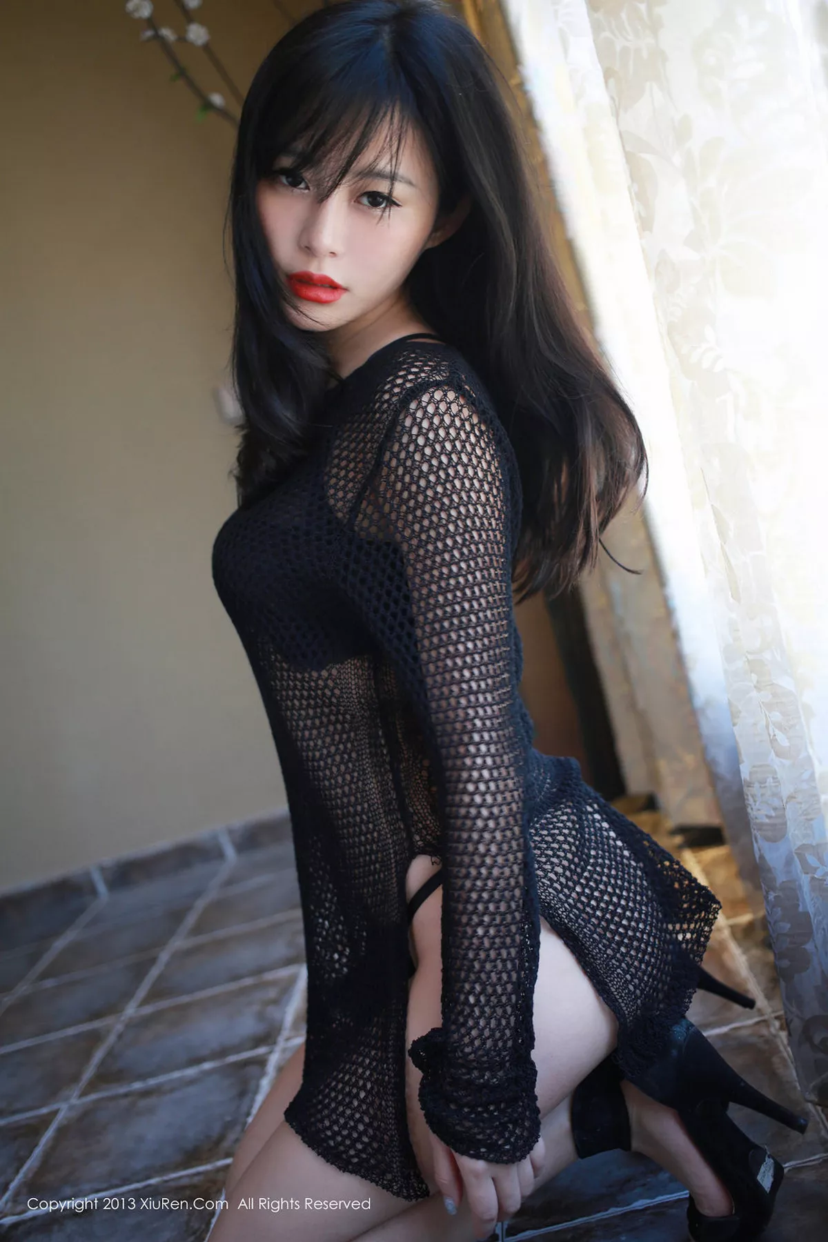 秀人集.com_[XiuRen秀人网]No.007_嫩模toro羽住黑丝内衣性感红唇激情诱惑写真70P