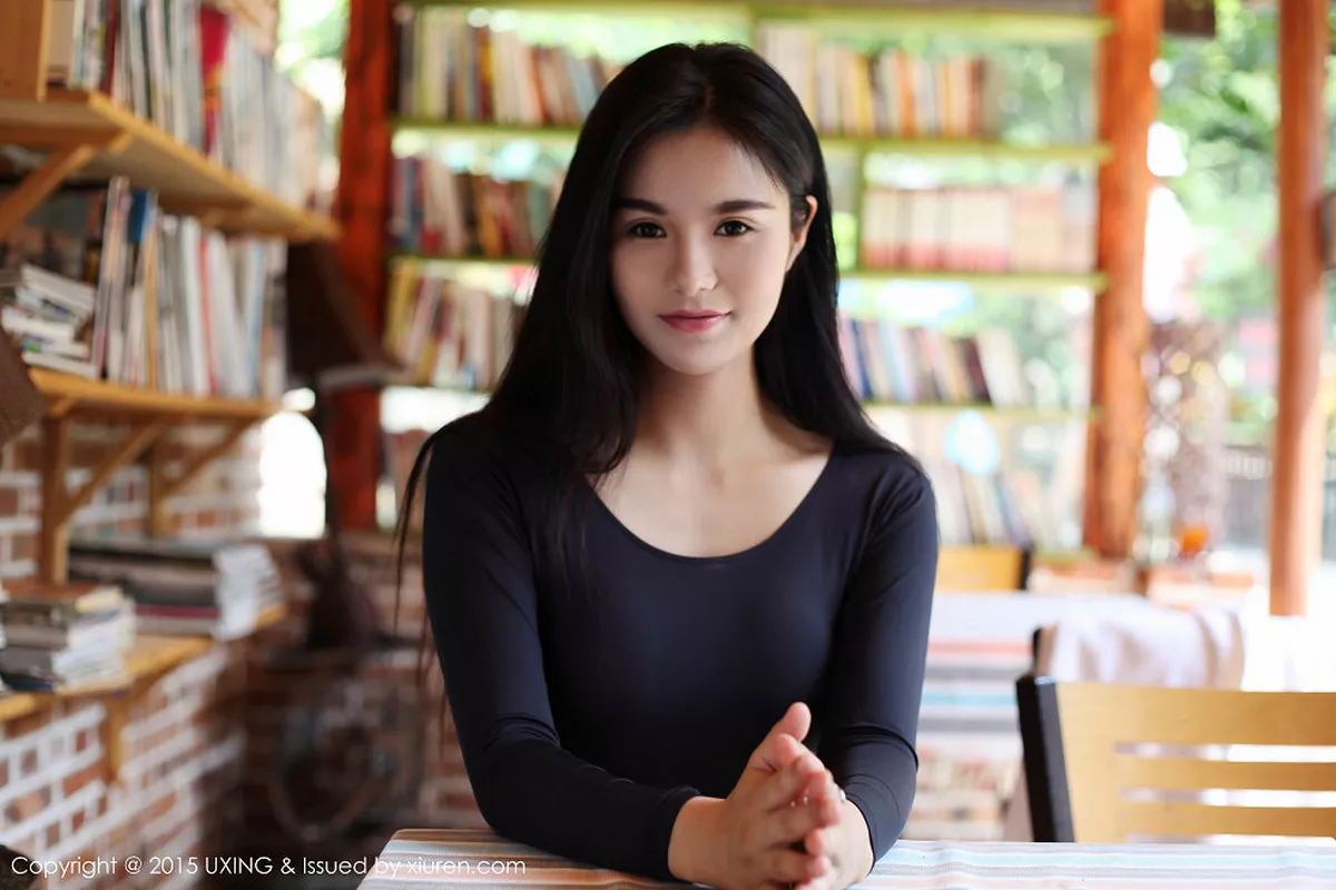 秀人集.com_[UXING优星馆]Vol.011_平面模特王欣然性感比基尼系列秀完美身材写真61P