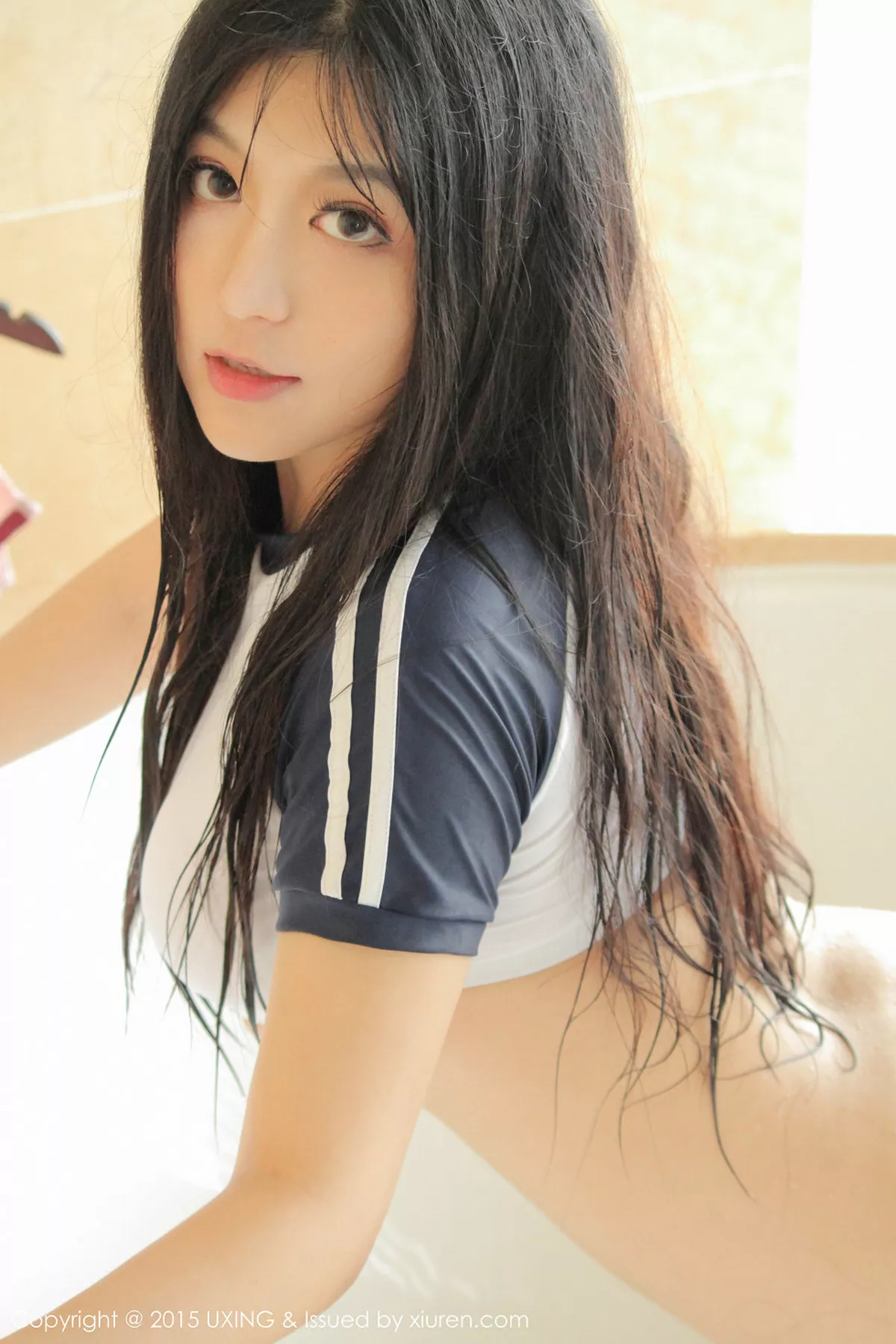 秀人集.com_[UXING优星馆]Vol.016_嫩模莲漪lenne丰满迷人的打针护士诱惑撩人写真51P