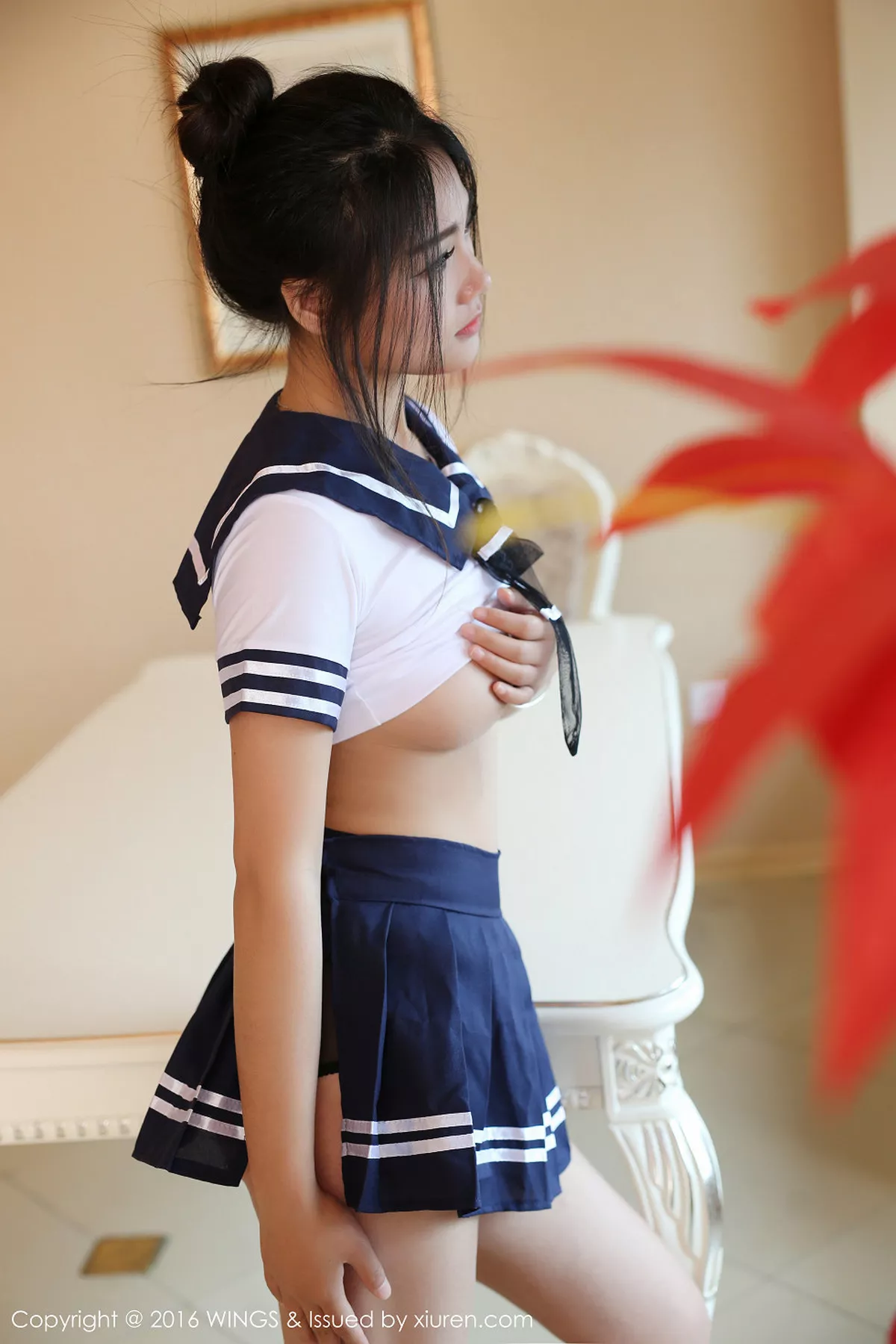 秀人集.com_[WingS影私荟]Vol.002_嫩模白微Sera黑色蕾丝内裤半裸上身诱惑曲线写真60P