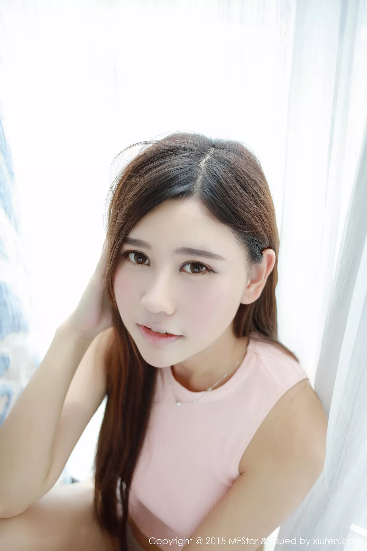 秀人集.com_[MFStar模范学院]Vol.018_Milk楚楚高腰上衣半露豪乳白色蕾丝内裤诱惑写真42P