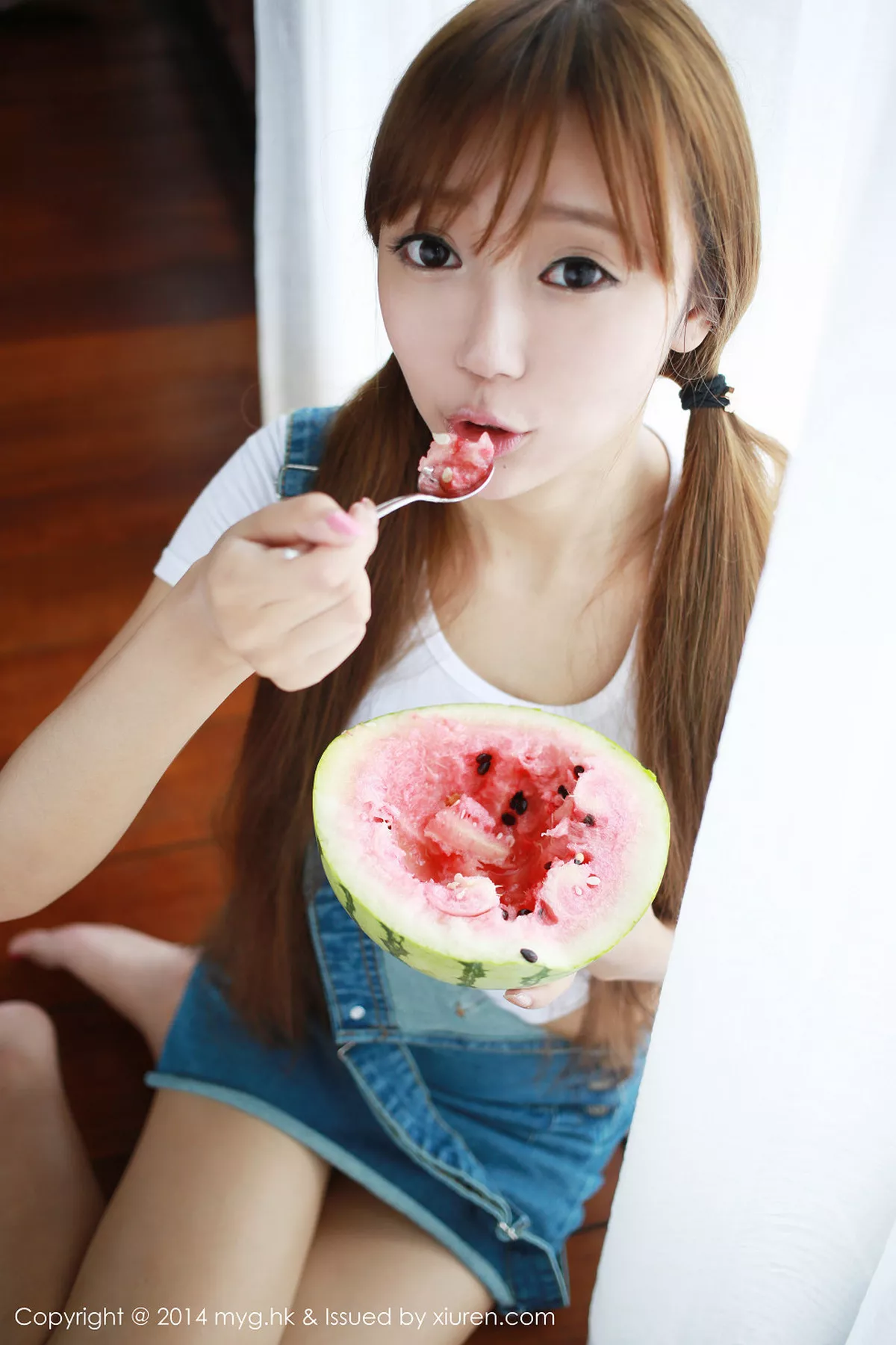 秀人集.com_[MyGirl美媛馆]Vol.008_嫩模女神王馨瑶yanni三亚旅拍完美身材性感写真156P