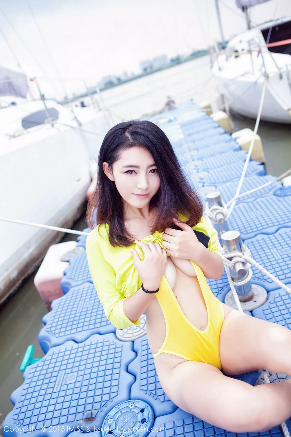 秀人集.com_[IMISS爱蜜社]Vol.017_嫩模夏茉GIGI黄色连体泳装木瓜奶极致诱惑写真64P