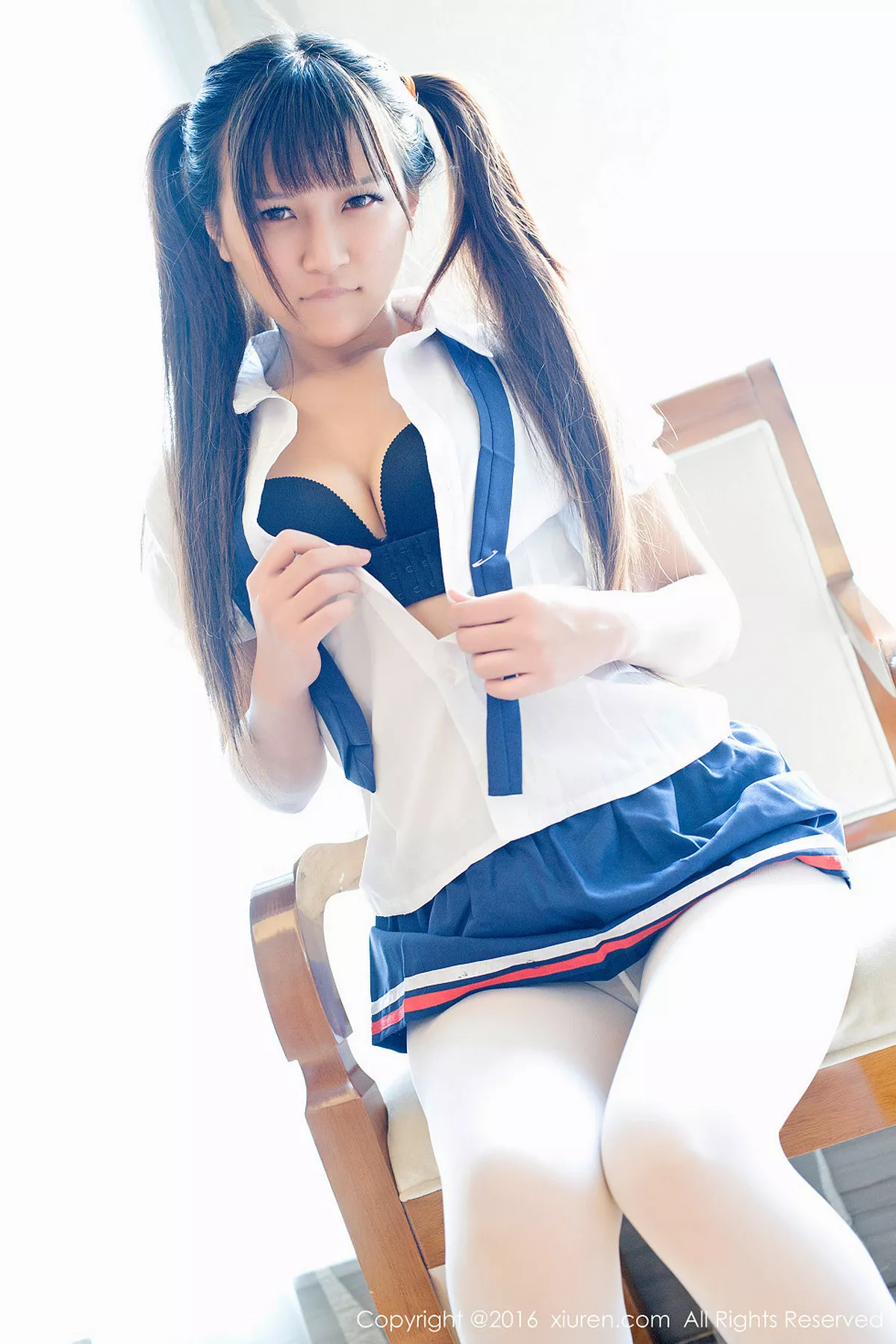 秀人集.com_[XiuRen秀人网]No.672_嫩模熙熙熙熙恩居家学生装丝袜秀完美身材翘臀诱惑写真66P
