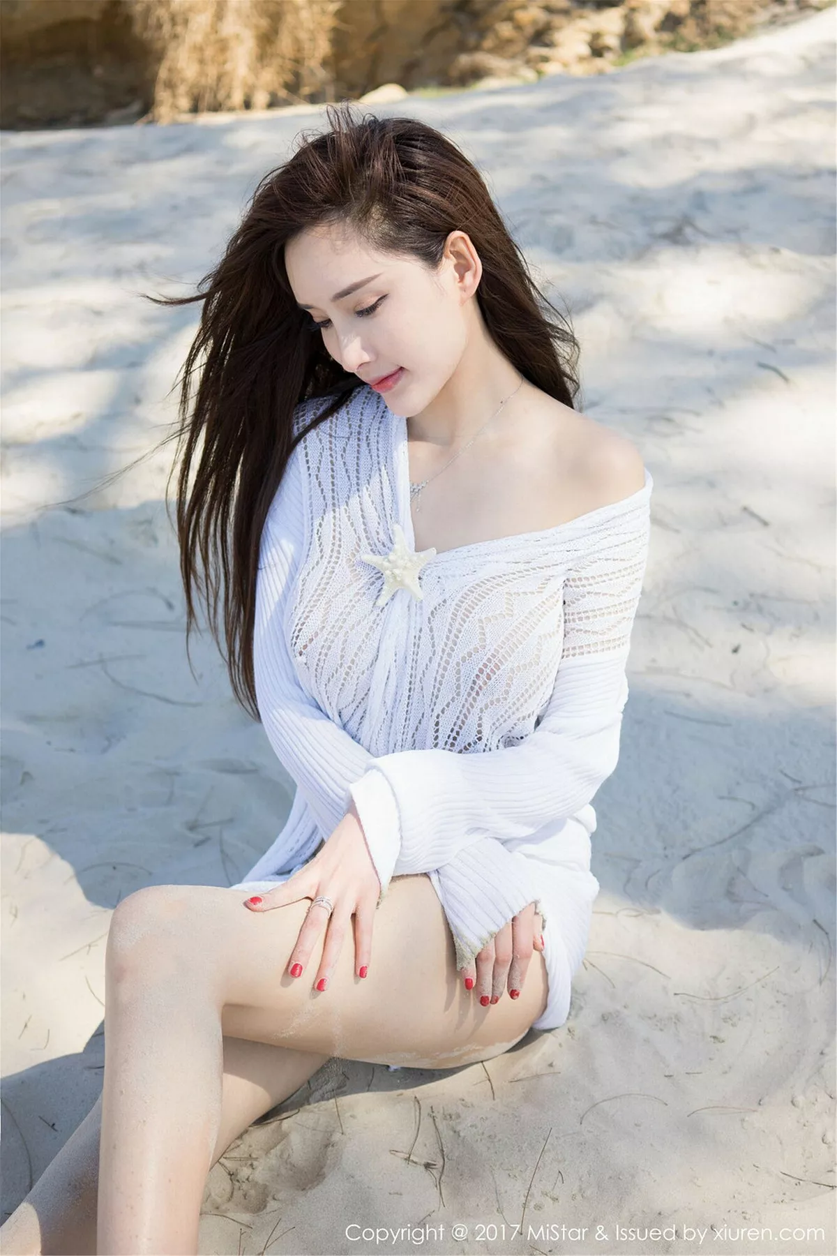 秀人集.com_[MiStar魅妍社]Vol.167_嫩模土肥圆矮挫穷沙巴旅拍泳池里脱比基尼秀傲人美乳诱惑写真42P