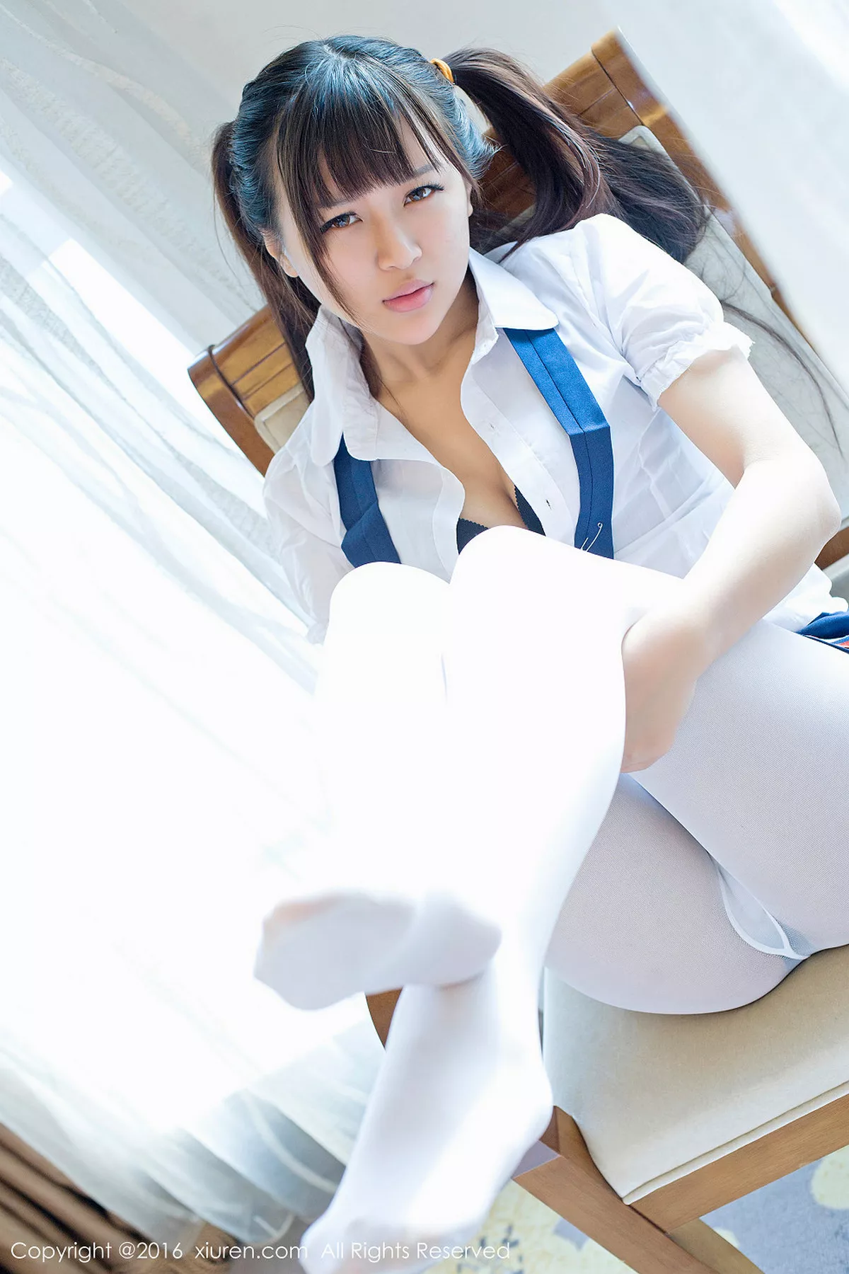 秀人集.com_[XiuRen秀人网]No.672_嫩模熙熙熙熙恩居家学生装丝袜秀完美身材翘臀诱惑写真66P