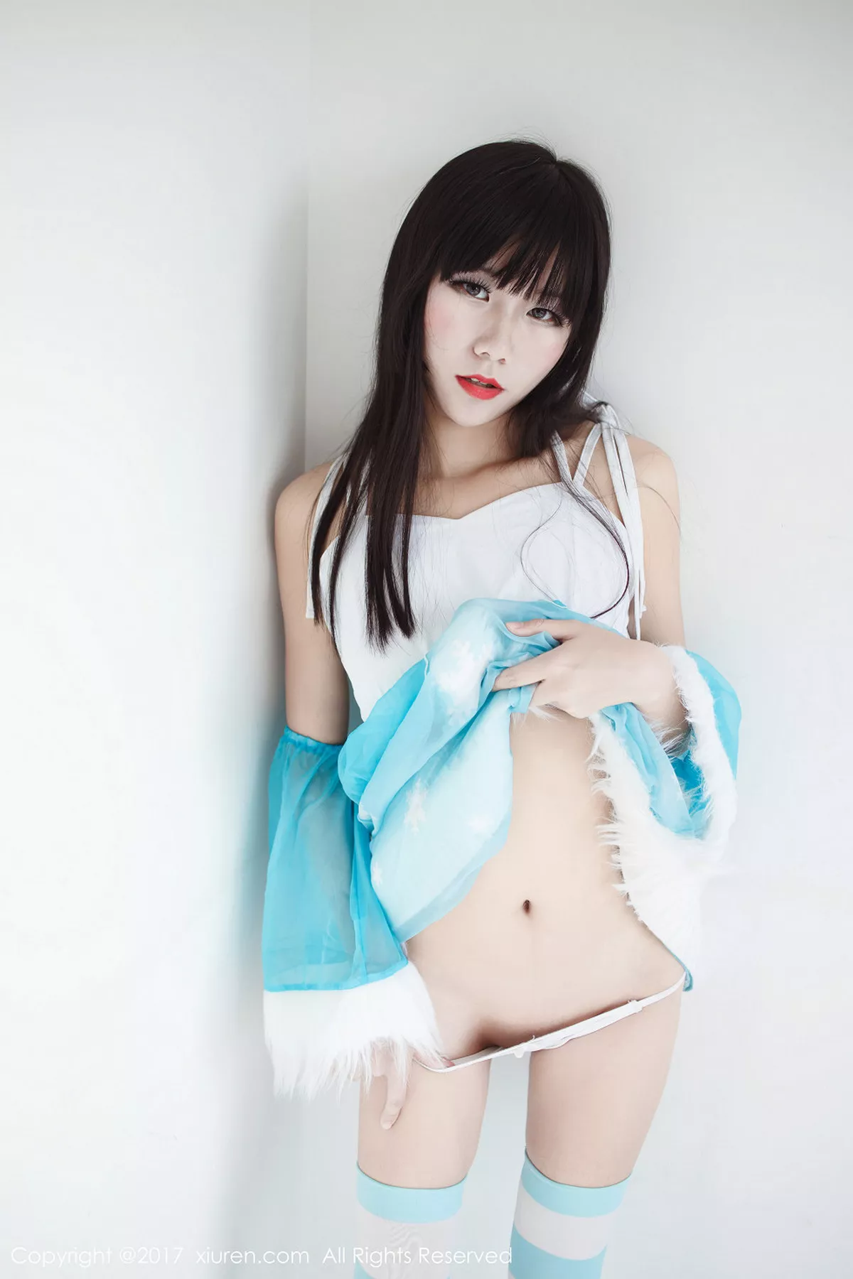 秀人集.com_[XiuRen秀人网]No.676_新人模特香风提比w居家私房内衣大尺度全裸人体艺术诱惑写真52P