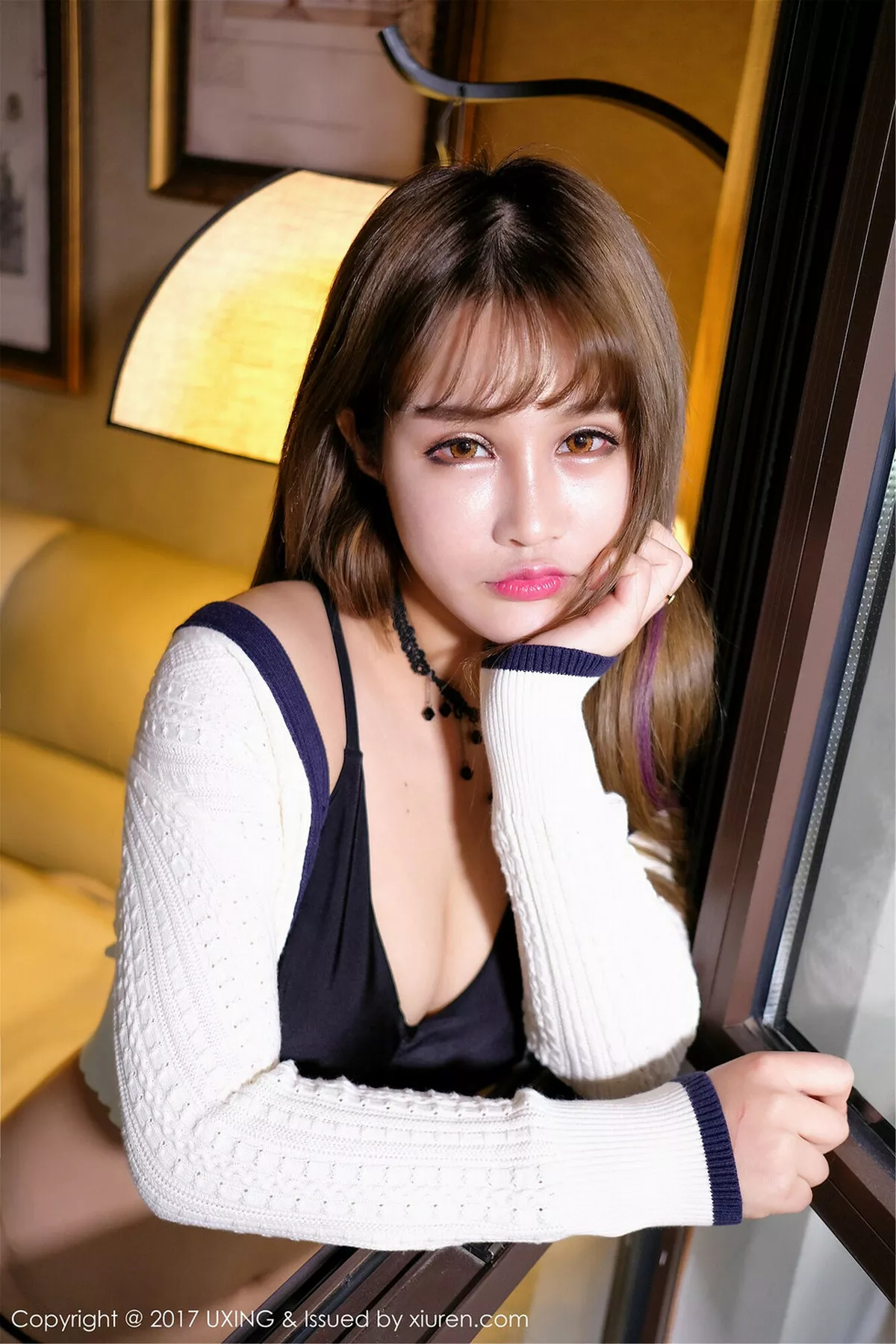 秀人集.com_[UXING优星馆]Vol.049_优星馆最新模特合集豆豆和她的朋友合集系列性感内衣写真58P