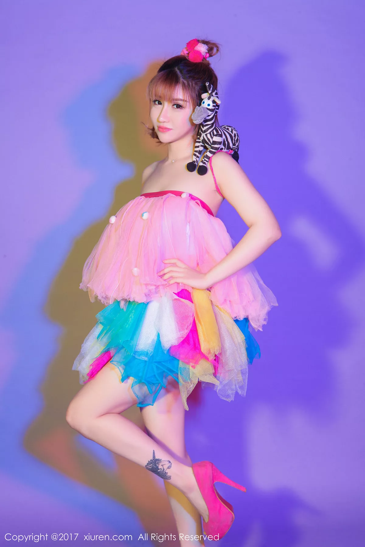 秀人集.com_[XiuRen秀人网]No.722_嫩模K8傲娇萌萌Vivian浴室里全裸上身手遮豪乳诱惑写真62P