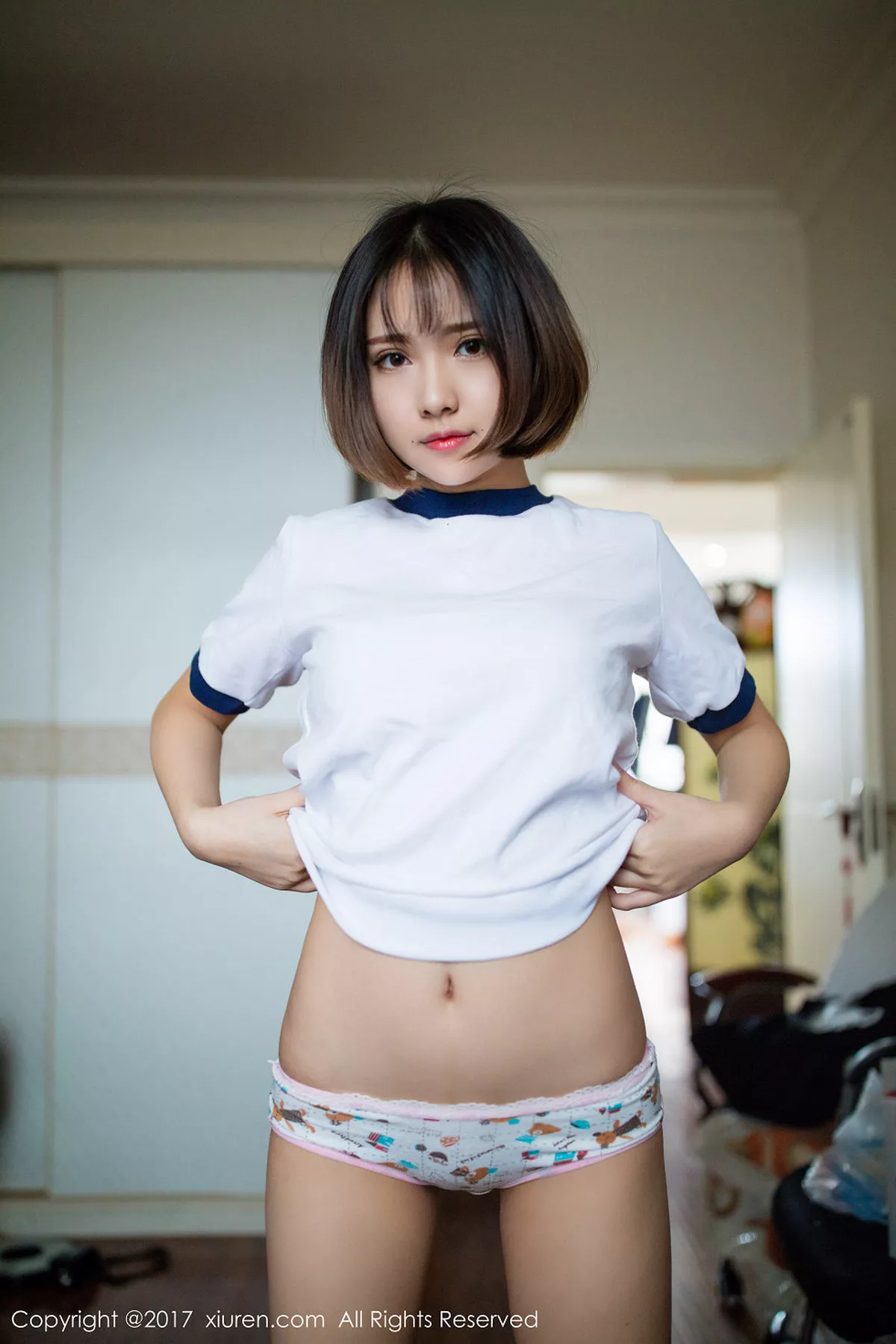 秀人集.com_[XiuRen秀人网]No.736_童颜巨乳萝莉小魔女奈奈居家美少女撩衣秀半球诱惑写真41P