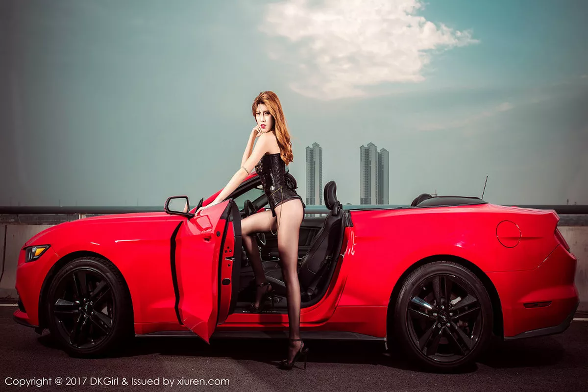 秀人集.com_[DKGirl御女郎]Vol.018_完美美女蔡乐儿性感内衣秀完美身材修长丝足时尚写真57P