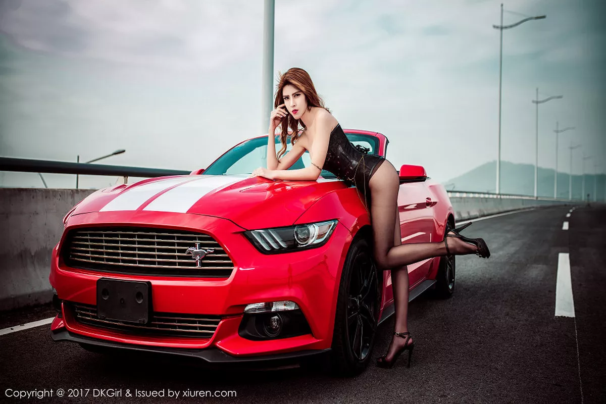 秀人集.com_[DKGirl御女郎]Vol.018_完美美女蔡乐儿性感内衣秀完美身材修长丝足时尚写真57P