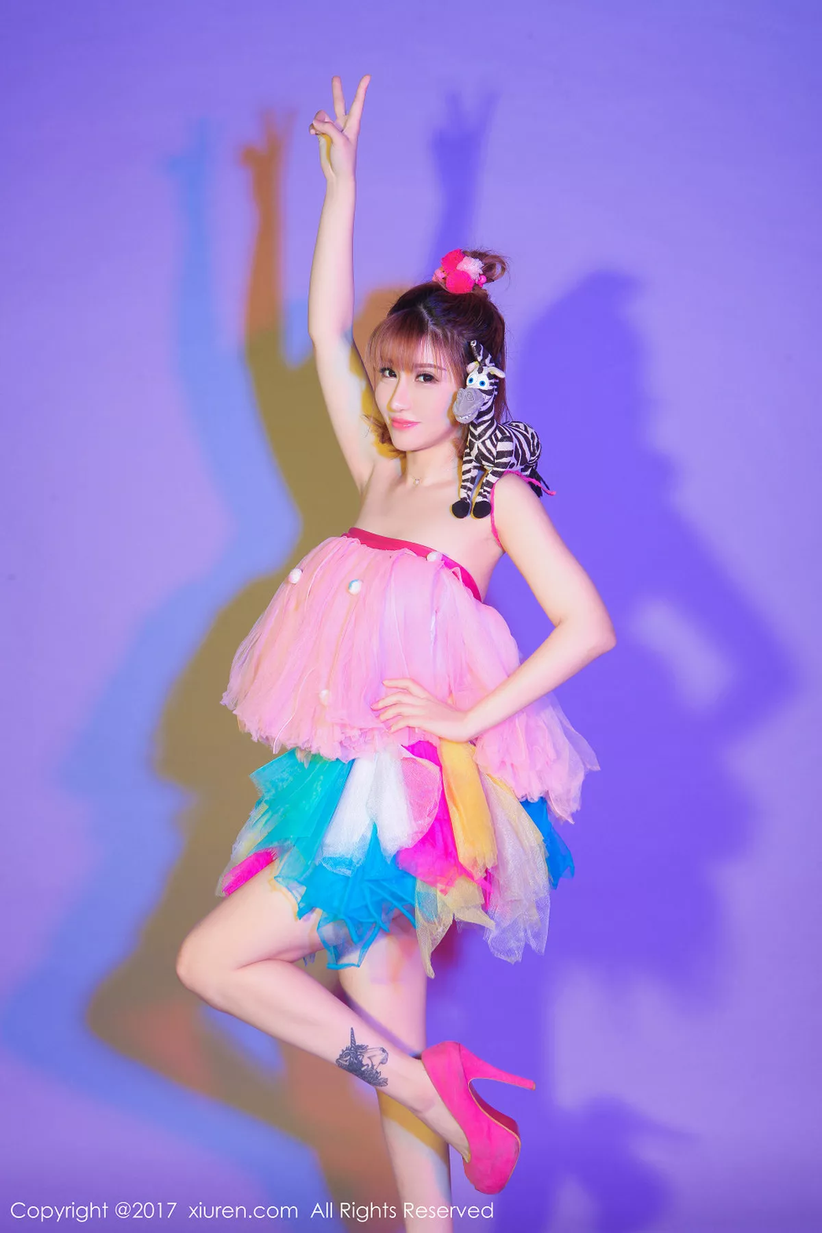 秀人集.com_[XiuRen秀人网]No.722_嫩模K8傲娇萌萌Vivian浴室里全裸上身手遮豪乳诱惑写真62P