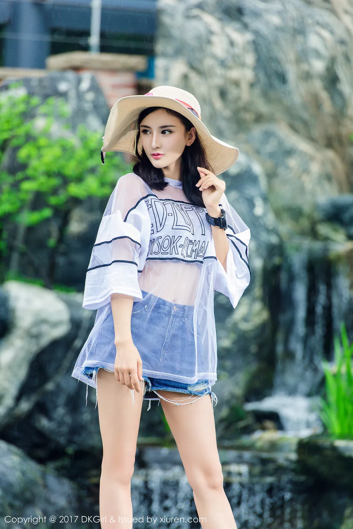 秀人集.com_[DKGirl御女郎]Vol.026_嫩模梅哥白色连体比基尼泳池湿身秀傲人美乳诱惑写真58P