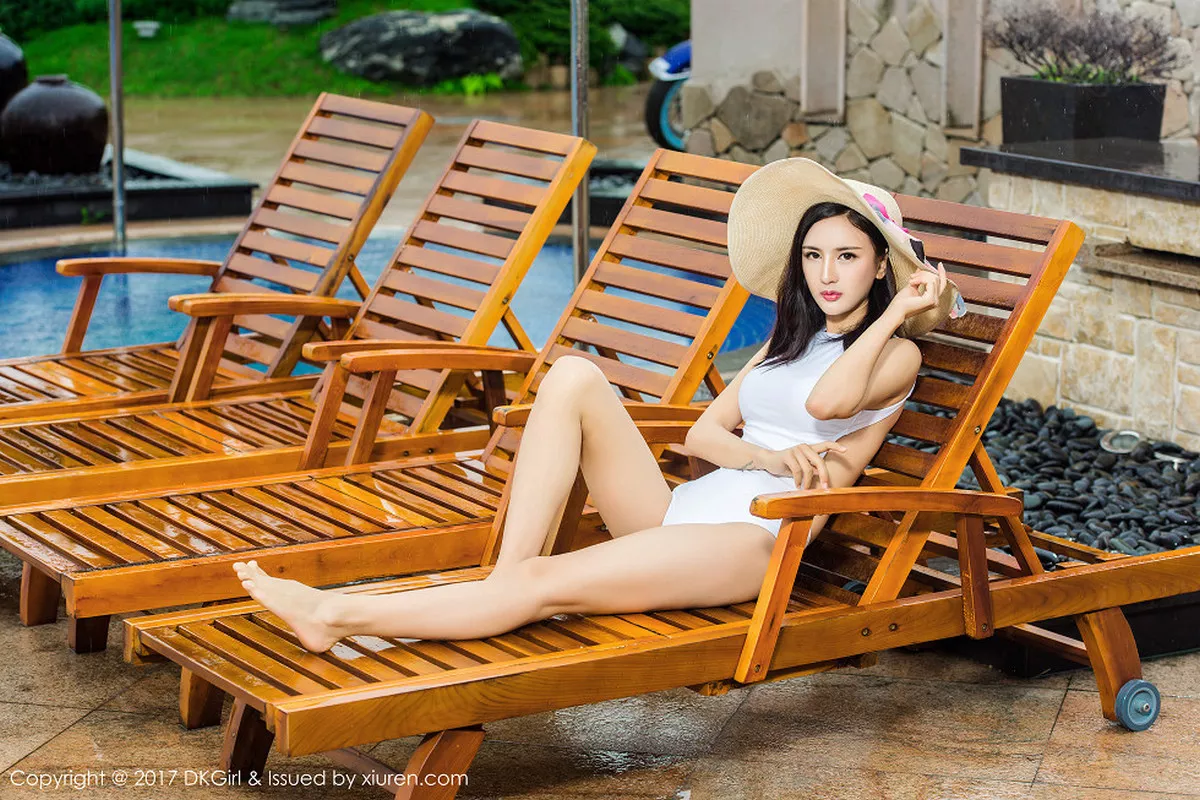 秀人集.com_[DKGirl御女郎]Vol.026_嫩模梅哥白色连体比基尼泳池湿身秀傲人美乳诱惑写真58P