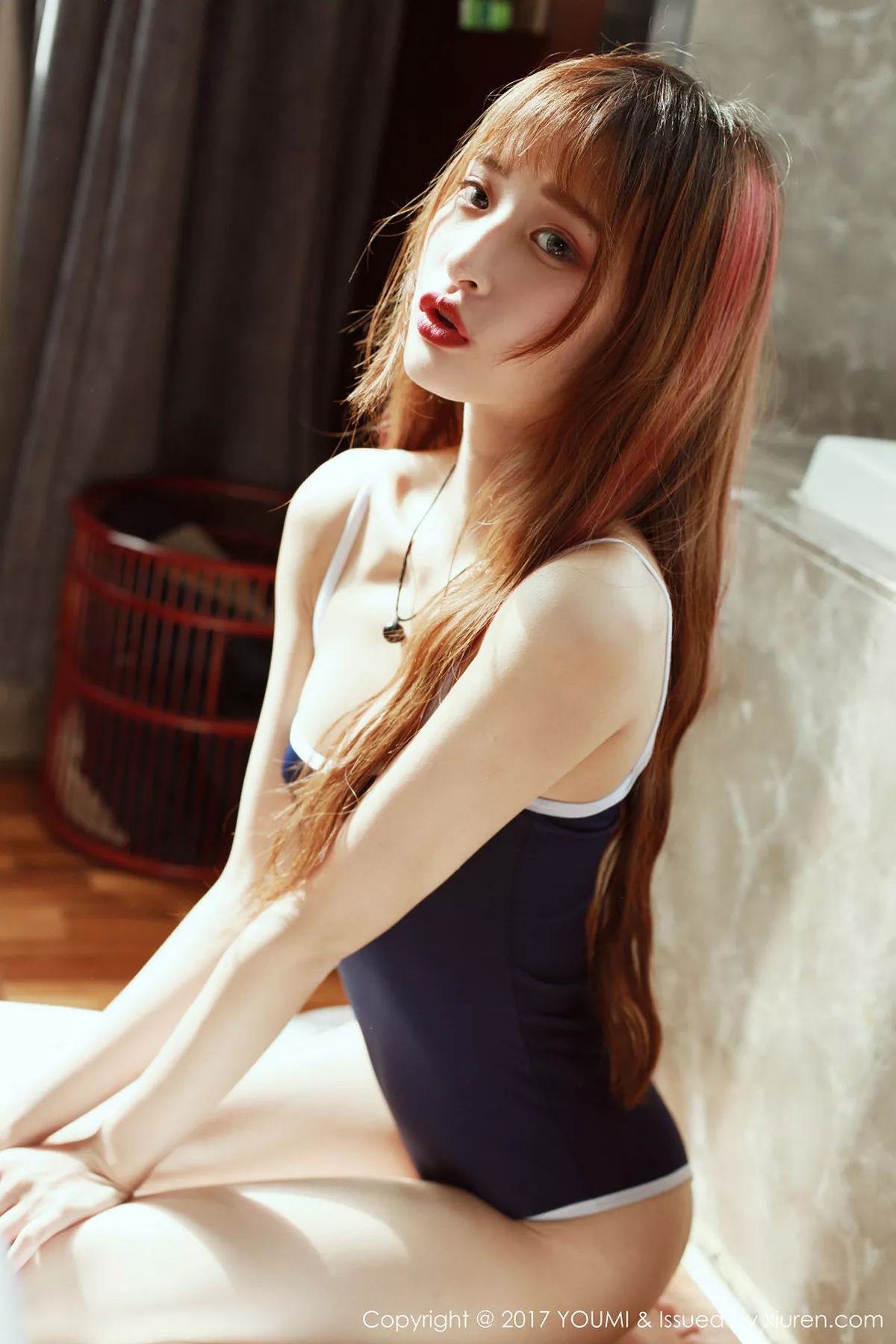 秀人集.com_[YouMi尤蜜荟]Vol.046_新人嫩模little贝壳居家白色蕾丝内衣秀白嫩肌肤性感写真50P