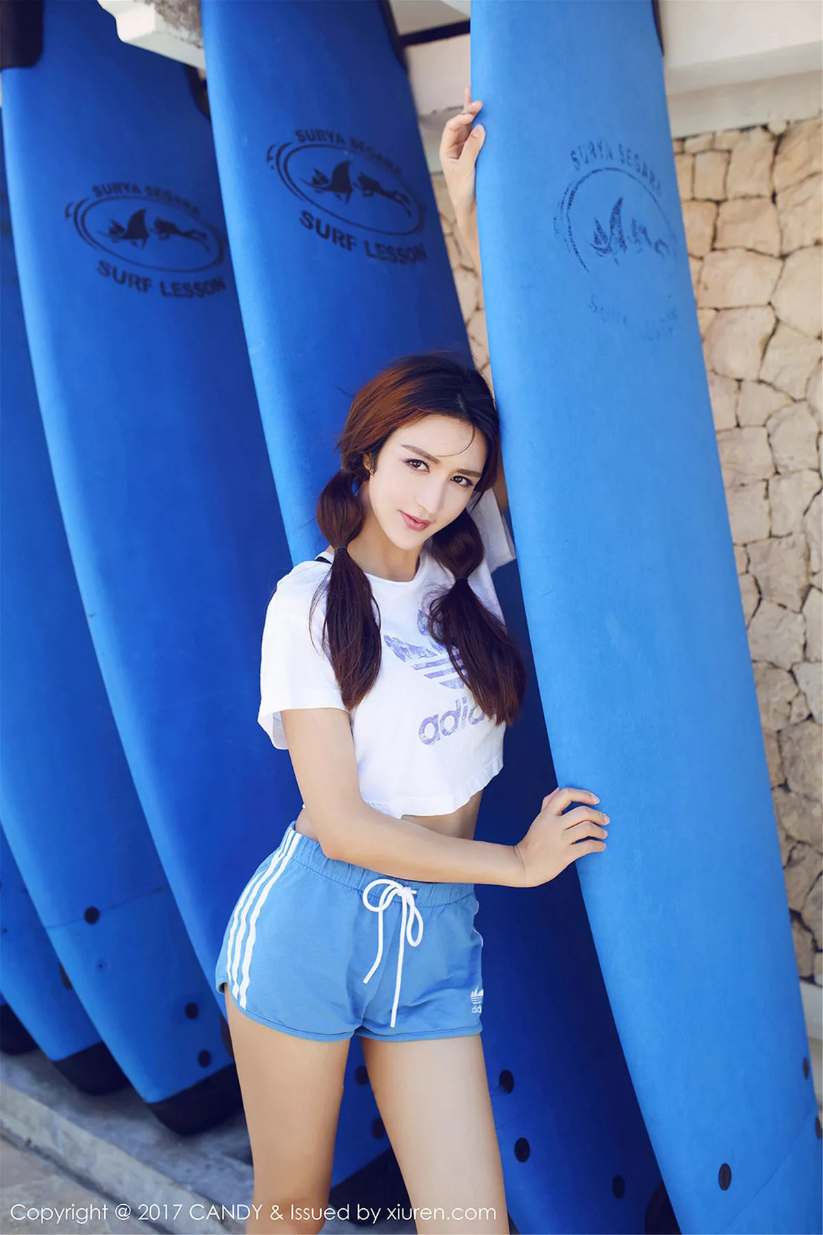 秀人集.com_[Candy糖果画报]Vol.024_嫩模伊莉娜巴厘岛旅拍性感短裤运动装秀完美身材写真61P