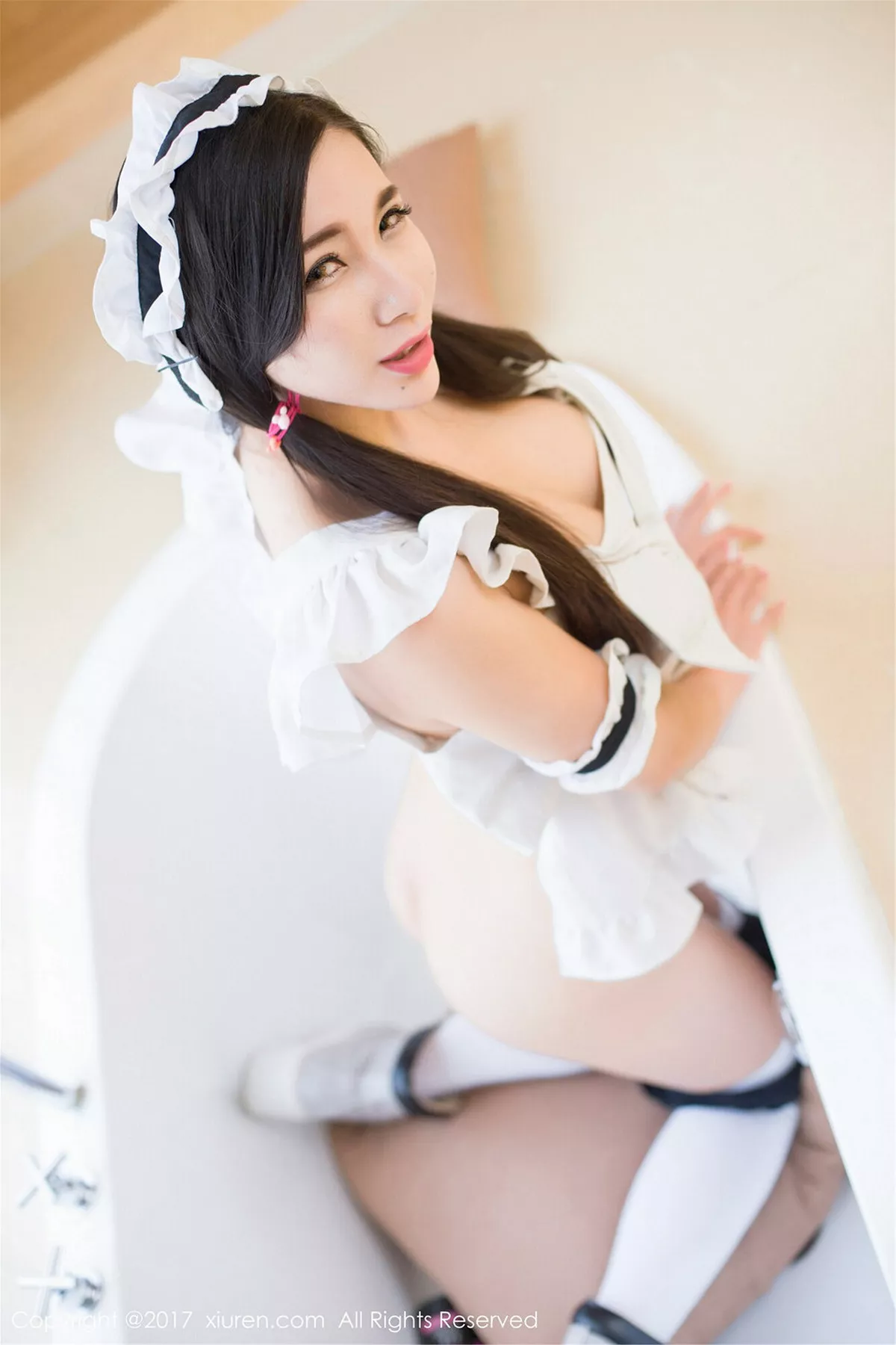 秀人集.com_[XiuRen秀人网]No.759_嫩模赵颖白色高叉连体内衣+浴缸里性感女仆装完美诱惑写真65P