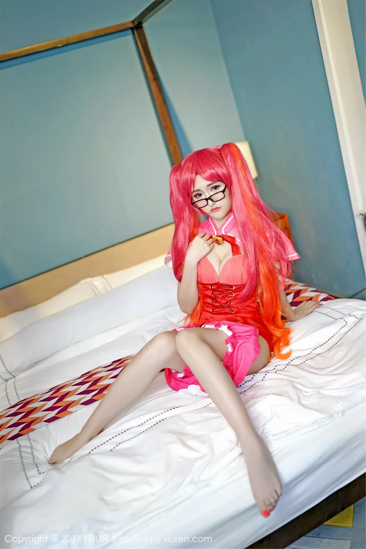 秀人集.com_[FeiLin嗲囡囡]Vol.094_嫩模女神沈梦瑶香艳不知火舞红色丁字裤火辣诱惑写真42P