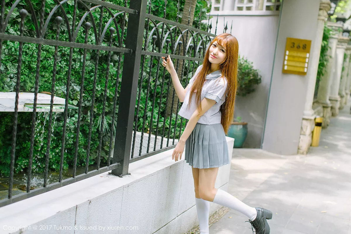 秀人集.com_[Tukmo兔几盟]Vol.094_嫩模赵乃莹性感学生装及成熟红色连身裙清爽迷人写真33P