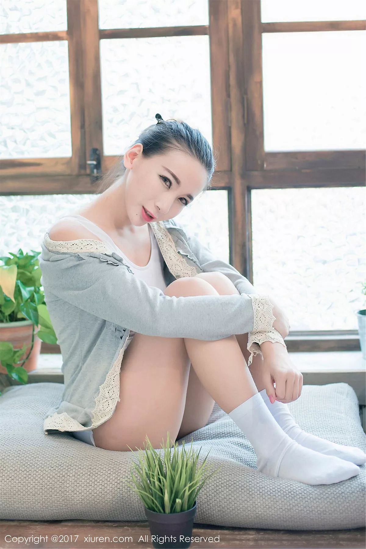 秀人集.com_[XiuRen秀人网]No.759_嫩模赵颖白色高叉连体内衣+浴缸里性感女仆装完美诱惑写真65P