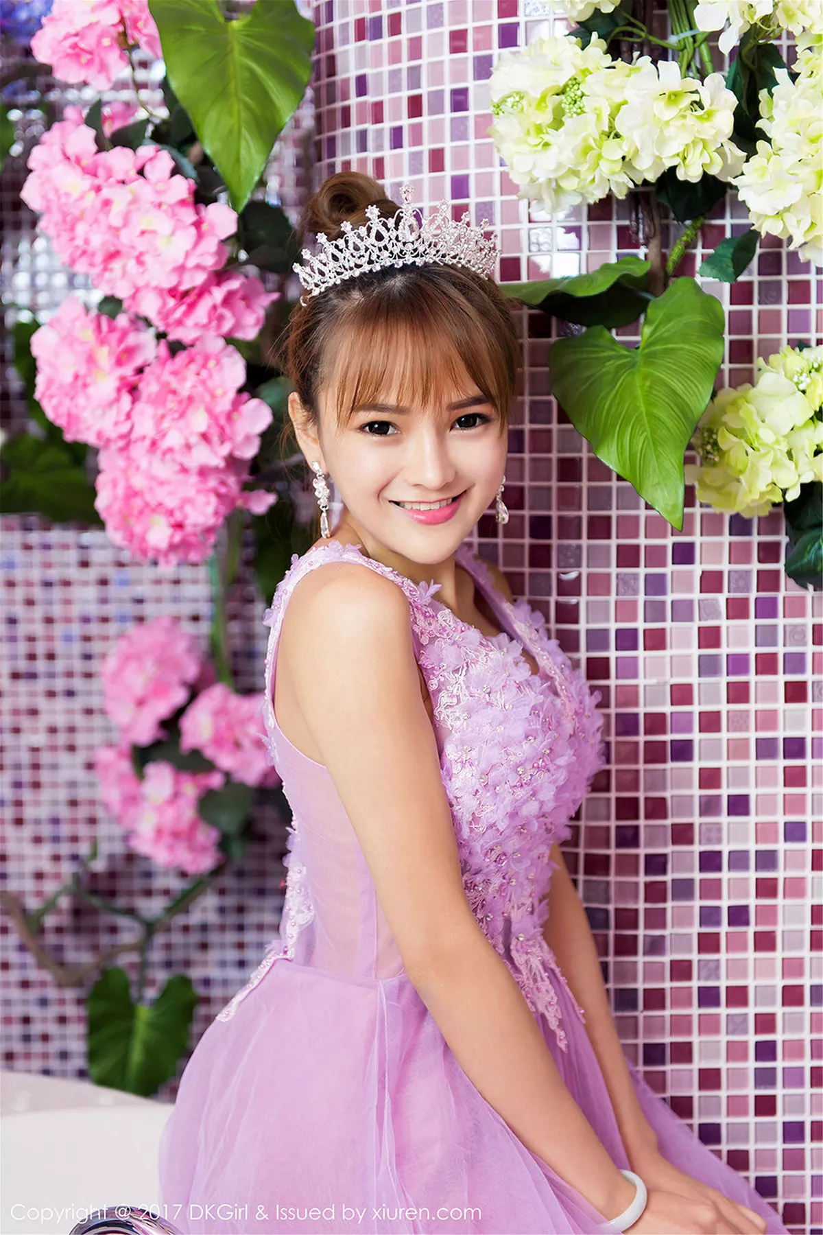 秀人集.com_[DKGirl御女郎]Vol.031_混血嫩模岑雨桥白色缕空连体内衣透视秀美乳撩人诱惑写真54P