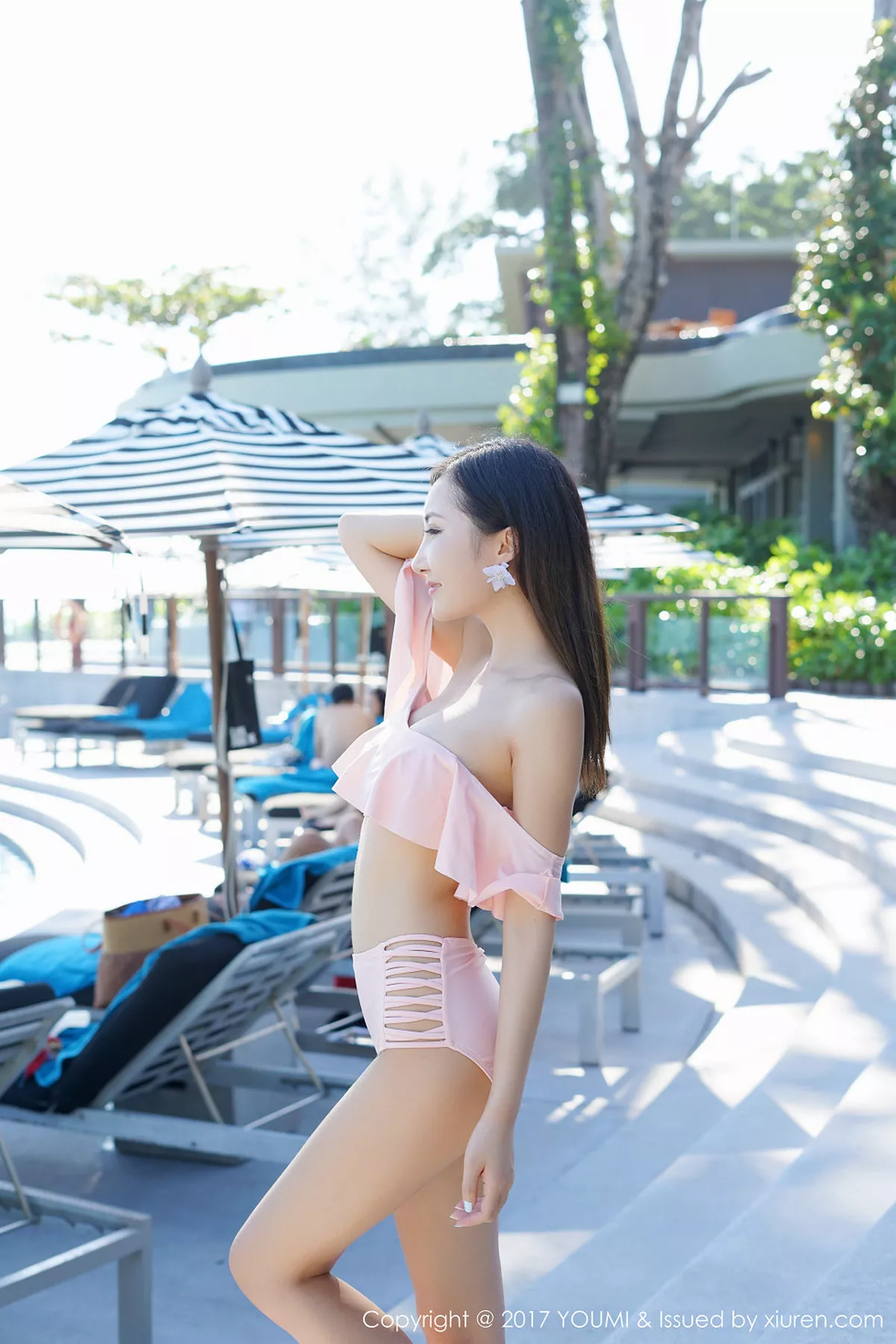 秀人集.com_[YouMi尤蜜荟]Vol.057_嫩模Yumi-尤美普吉岛旅拍性感比基尼系列完美身材写真45P