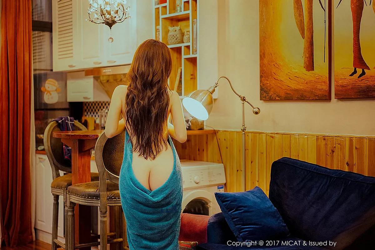 秀人集.com_[MICAT猫萌榜]Vol.018_美女主播孙梦瑶V黑丝美腿+浴袍裹身秀完美曲线诱惑写真45P