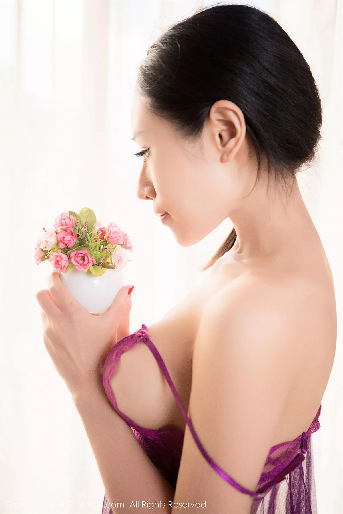 秀人集.com_[XiuRen秀人网]No.785_嫩模馨怡红色薄纱睡裙透视秀美乳翘臀丁字裤撩人诱惑写真43P