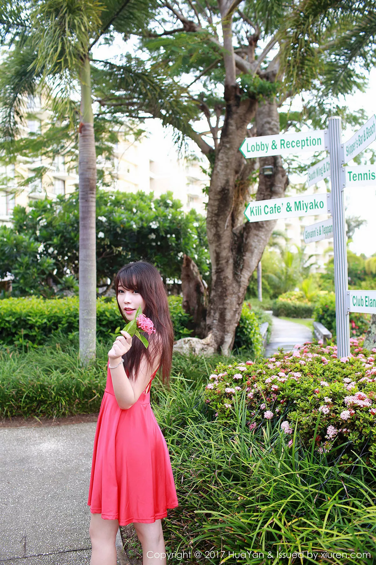 秀人集.com_[HuaYan花の颜]Vol.044_嫩模芝芝Booty塞班岛旅拍粉红高叉连体内衣湿身诱惑写真61P