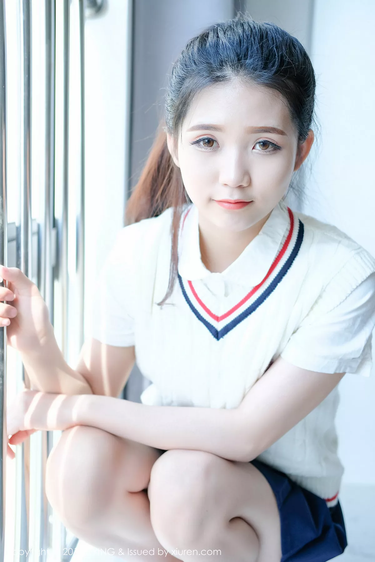 秀人集.com_[UXING优星馆]Vol.056_嫩模可爱的小叶子清纯学生装+居家性感内衣秀美胸写真38P