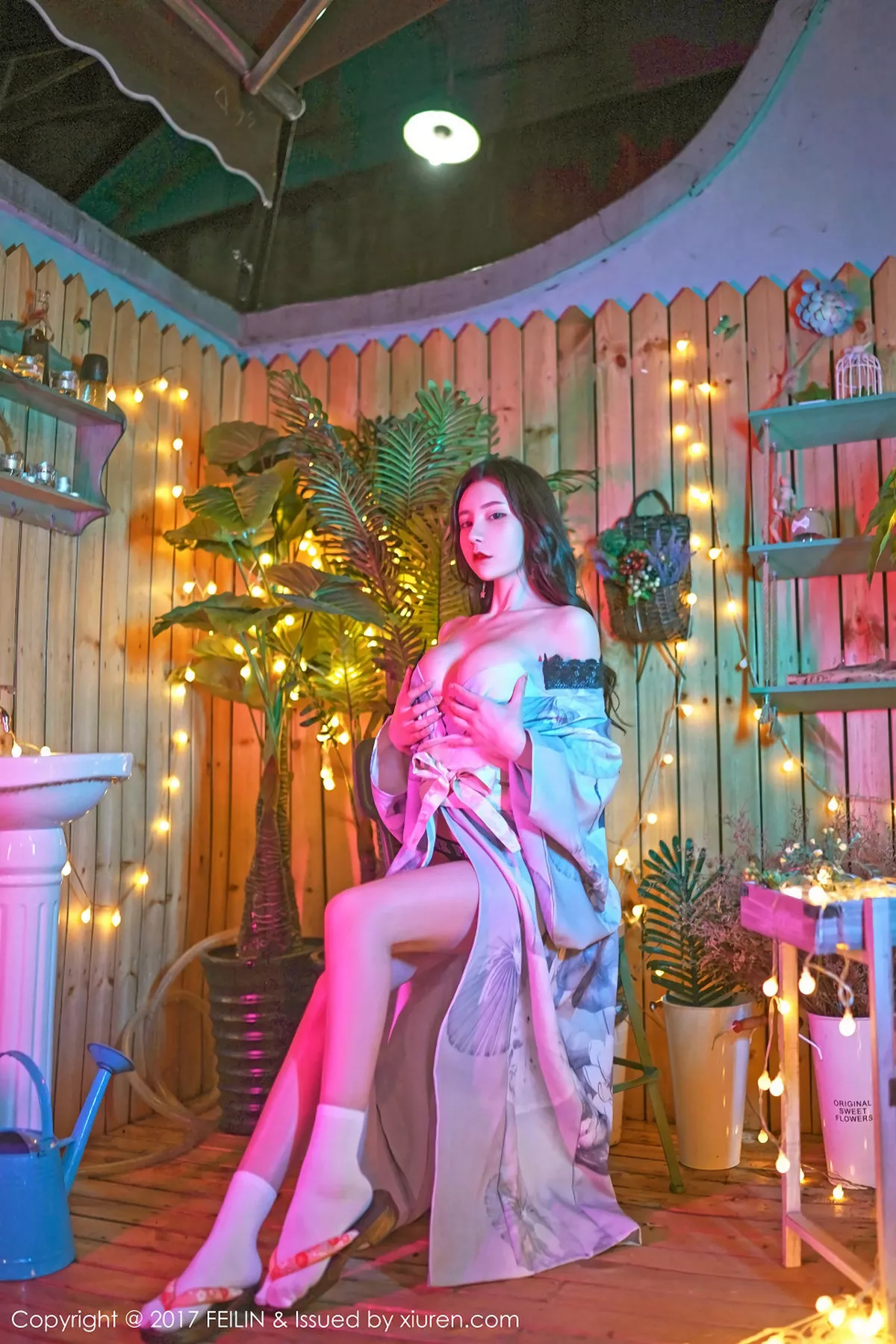 秀人集.com_[FeiLin嗲囡囡]Vol.109_美女主播周于希dummy居家私房半脱和服爆乳诱惑写真40P