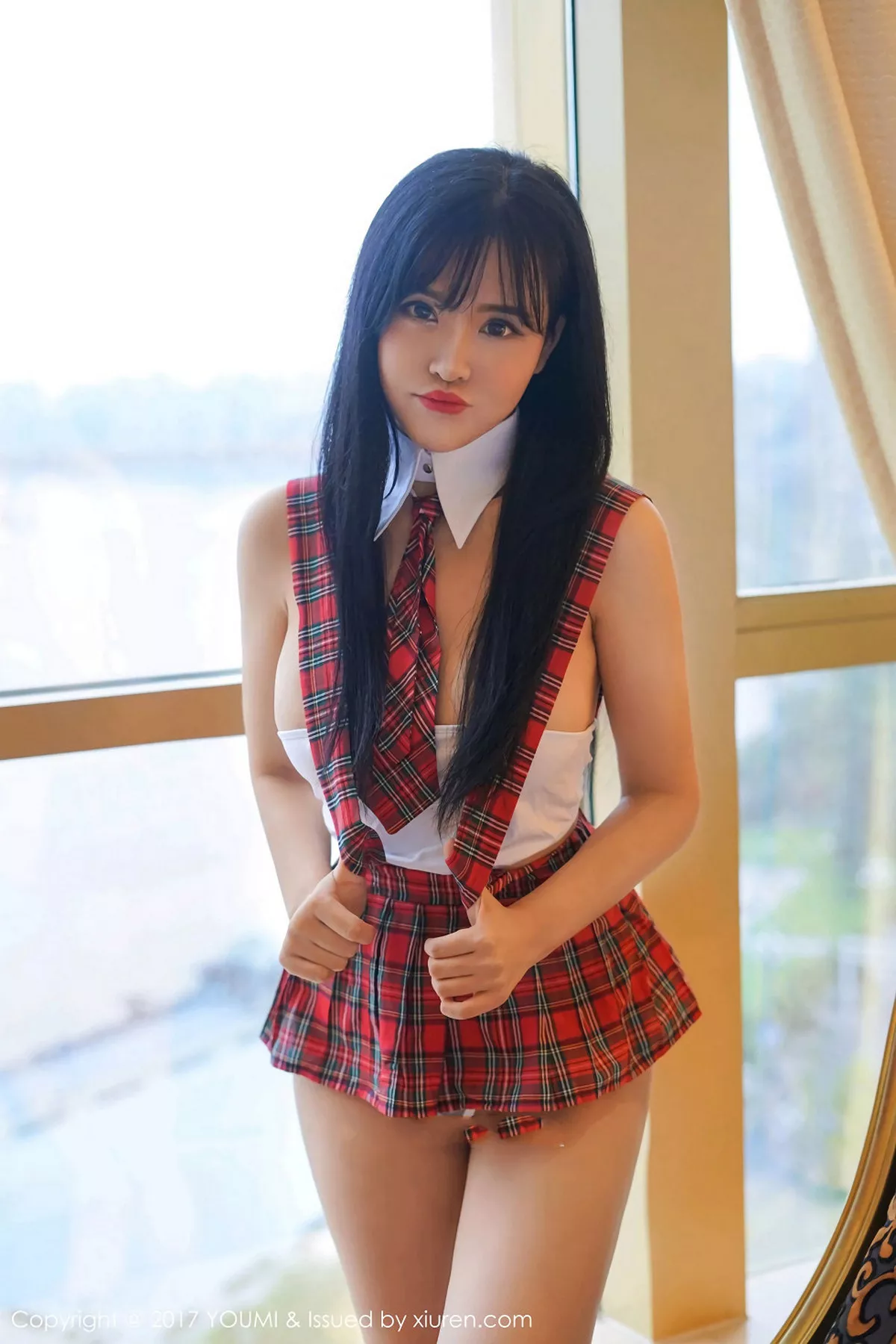 秀人集.com_[YouMi尤蜜荟]Vol.066_嫩模刘钰儿性感学生格子裙真空秀豪乳丁字裤美臀诱惑写真40P