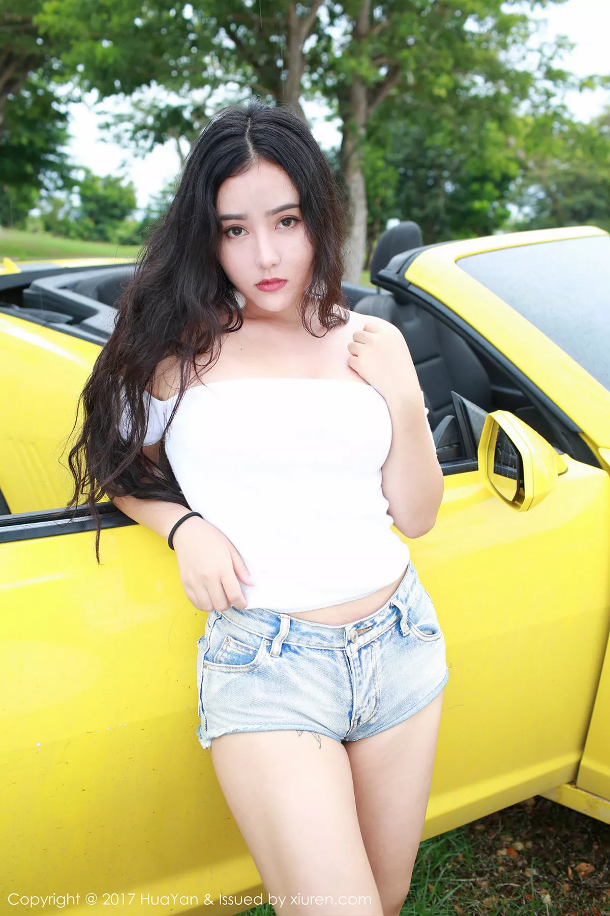 秀人集.com_[HuaYan花の颜]Vol.047_嫩模Manuela玛鲁娜塞班岛旅拍丁字裤秀丰满翘臀诱惑写真46P