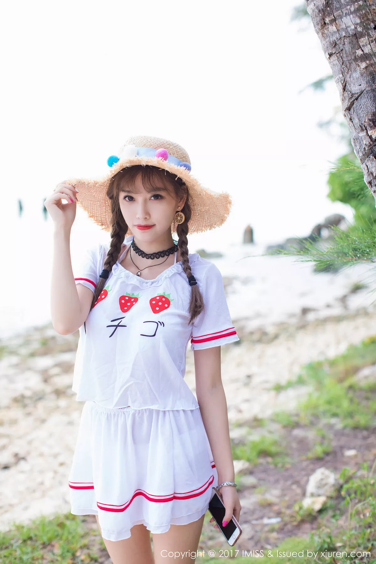 秀人集.com_[IMISS爱蜜社]Vol.185_女神杨晨晨sugar塞班旅拍阳光沙滩清纯服饰秀完美身材写真42P