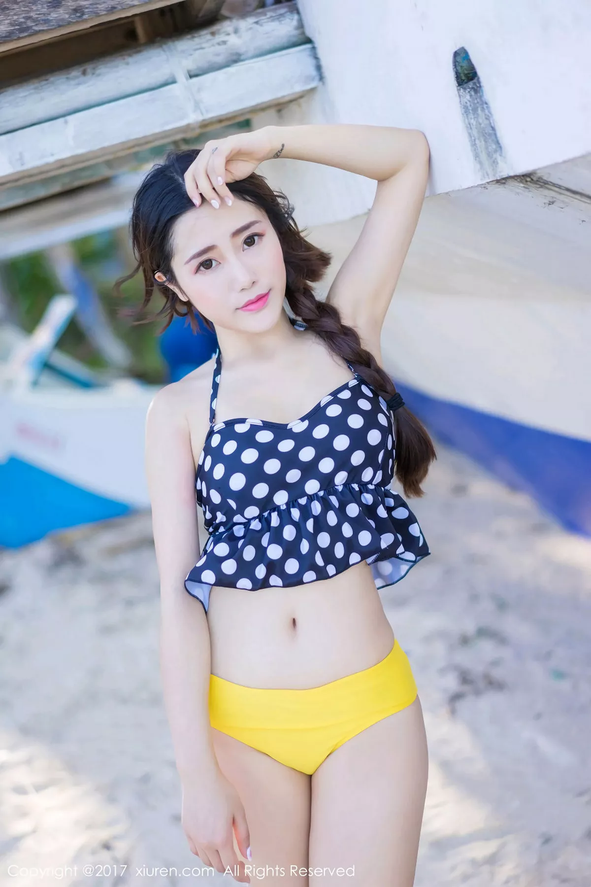 秀人集.com_[XiuRen秀人网]No.814_嫩模兜豆靓Youlina长滩旅拍户外沙滩内衣清爽迷人写真50P