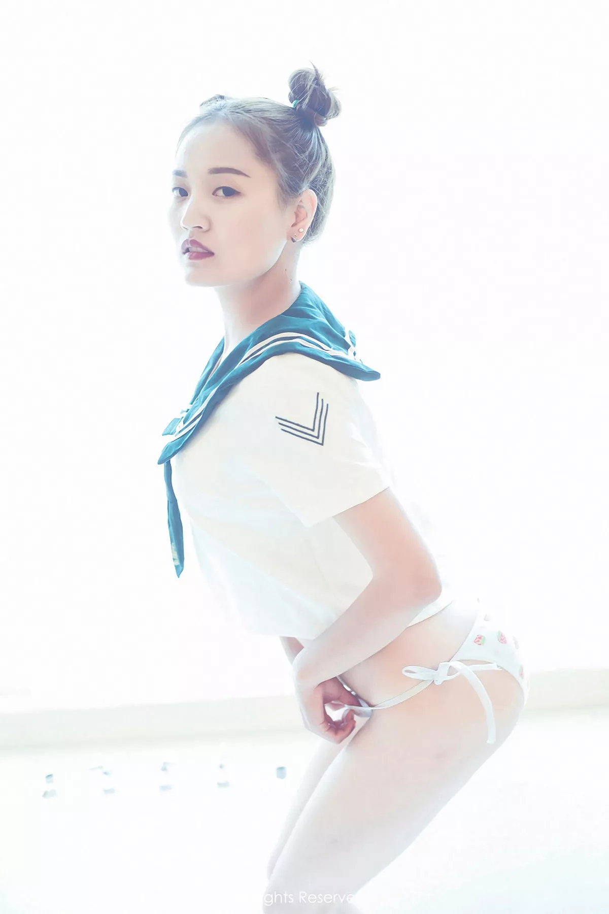 秀人集.com_[XiuRen秀人网]No.848_浑圆白皙美女外科TEL日系学生服全裸下身秀白嫩翘臀诱惑写真48P