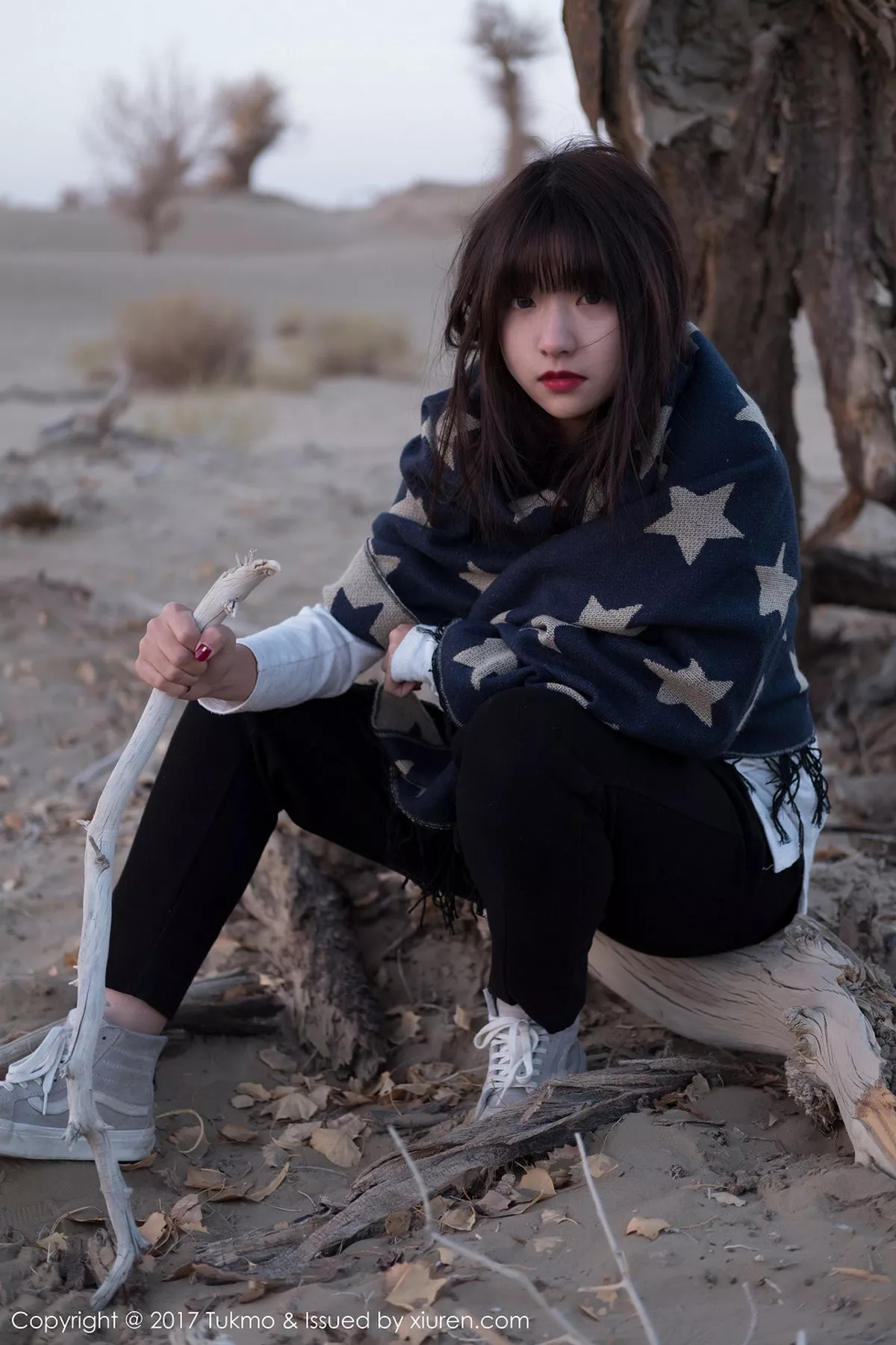 秀人集.com_[Tukmo兔几盟]Vol.105_嫩模球球沙漠之旅第三套万般风情绕眉梢可爱迷人写真40P