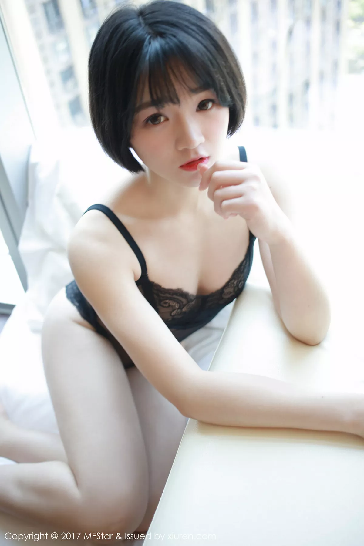 秀人集.com_[MFStar模范学院]Vol.110_嫩模悦爷妖精黑色蕾丝情趣内衣透视秀美乳诱惑写真52P