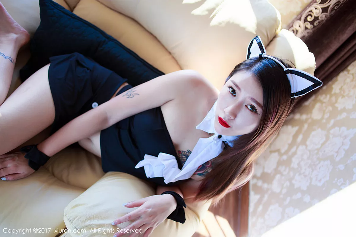 秀人集.com_[XiuRen秀人网]No.843_嫩模杜花花性感猫耳女仆装全裸上身血滴子遮点爆乳诱惑写真50P