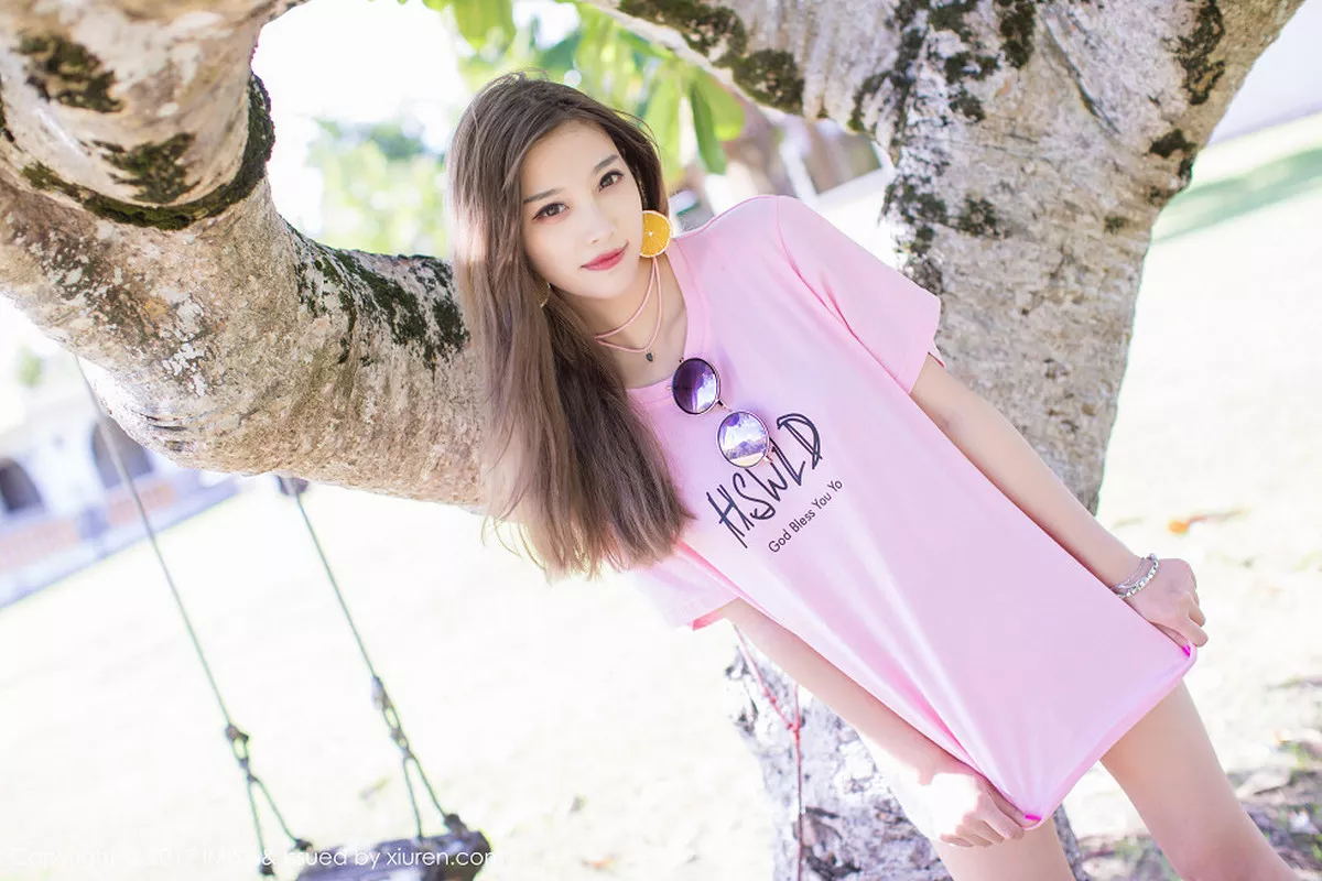 秀人集.com_[IMISS爱蜜社]Vol.192_甜美女神杨晨晨sugar塞班旅拍性感内衣粉红内裤秀完美身材写真36P