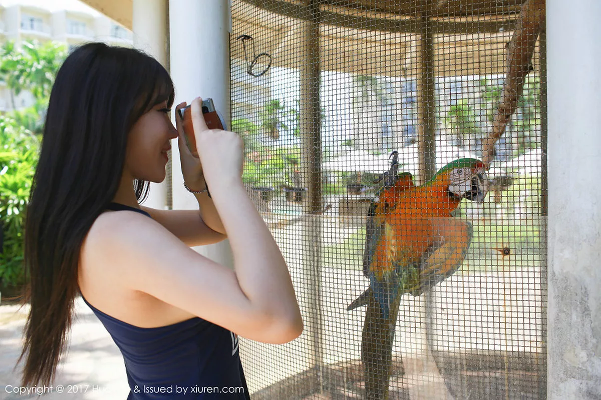 秀人集.com_[HuaYan花の颜]Vol.049_嫩模芝芝Booty塞班岛旅拍黑色蕾丝边情趣内衣完美诱惑写真55P