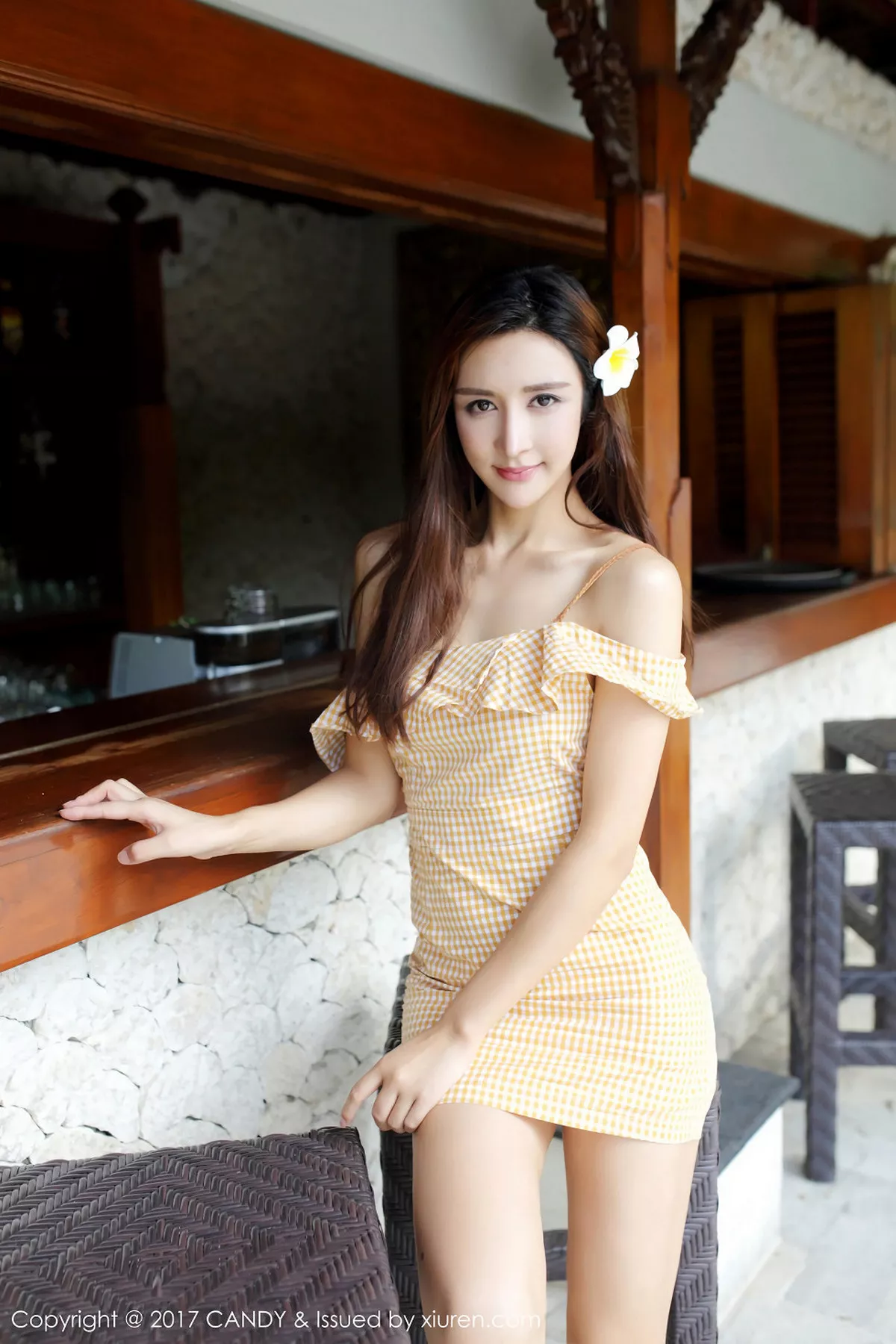 秀人集.com_[Candy糖果画报]Vol.041_嫩模伊莉娜巴厘岛旅拍沙滩边红色性感比基尼秀完美身材写真43P