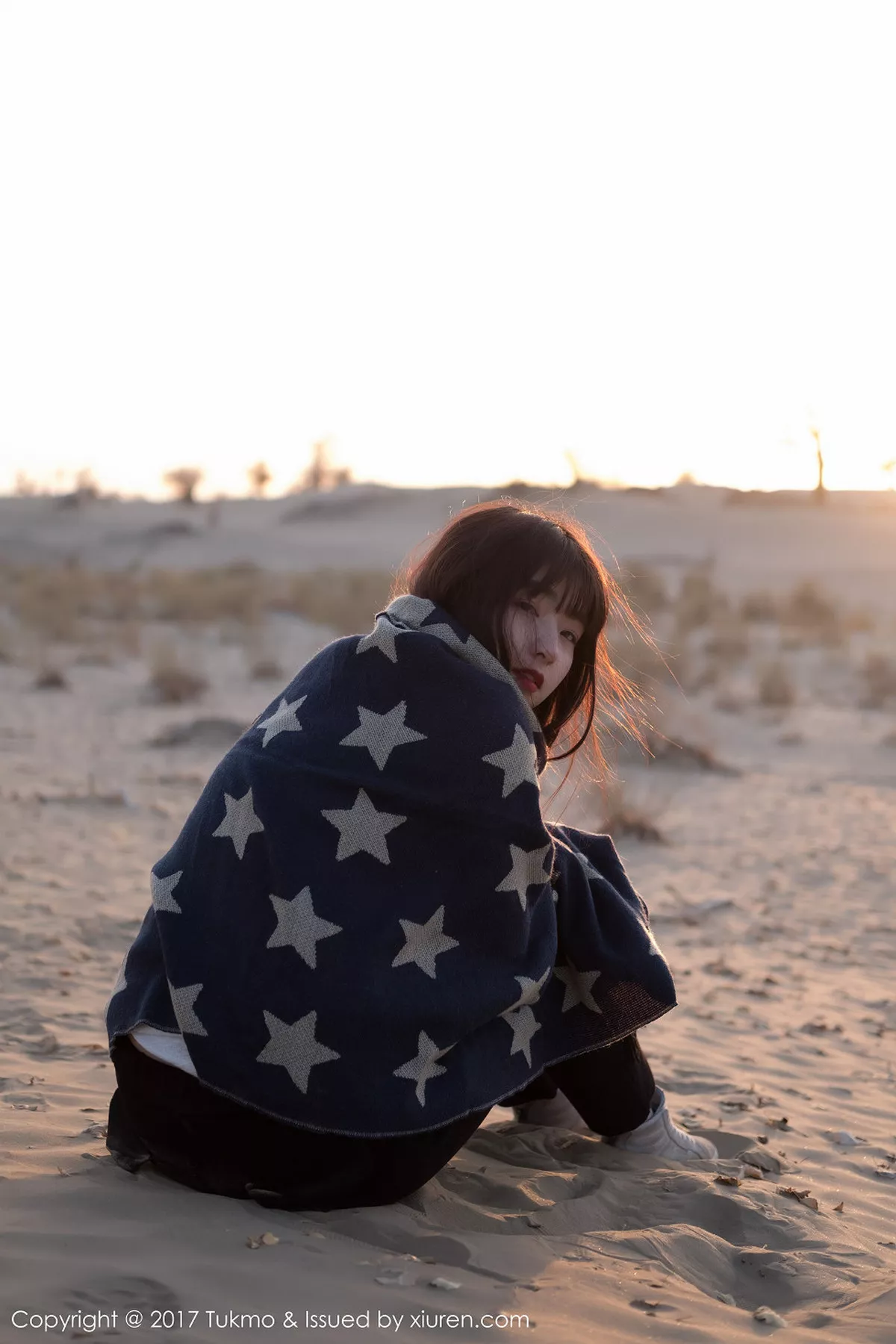 秀人集.com_[Tukmo兔几盟]Vol.105_嫩模球球沙漠之旅第三套万般风情绕眉梢可爱迷人写真40P