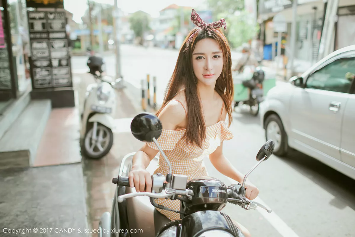 秀人集.com_[Candy糖果画报]Vol.043_嫩模伊莉娜巴厘岛旅拍沙滩边性感比基尼秀完美身材写真46P